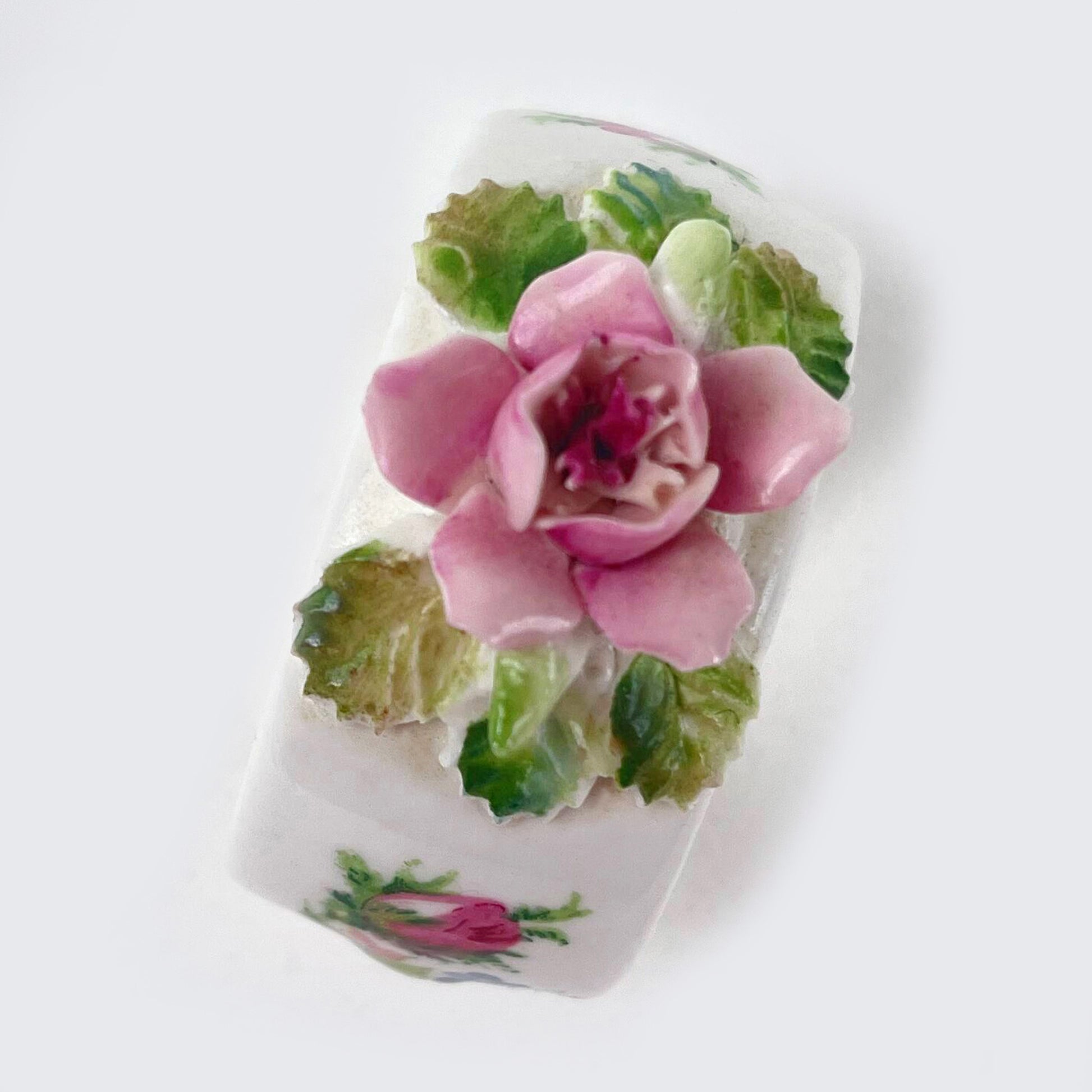 Royal Albert Vintage Moss Rose Set of 4 Napkin Rings