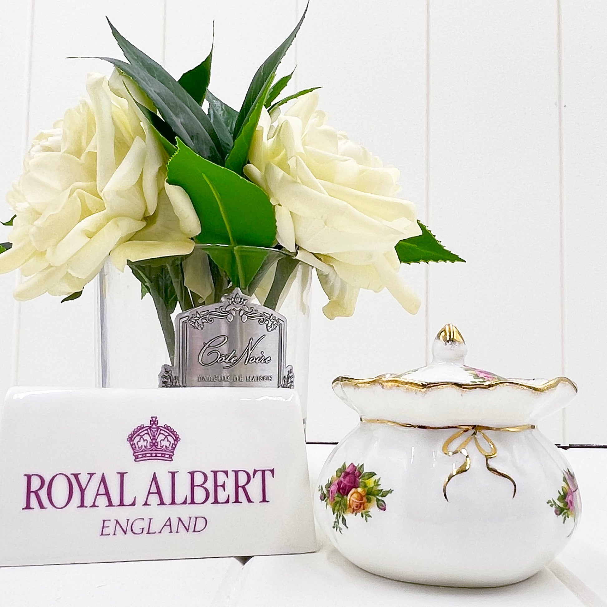 Royal Albert Vintage Old Country Roses Dorothy Pot