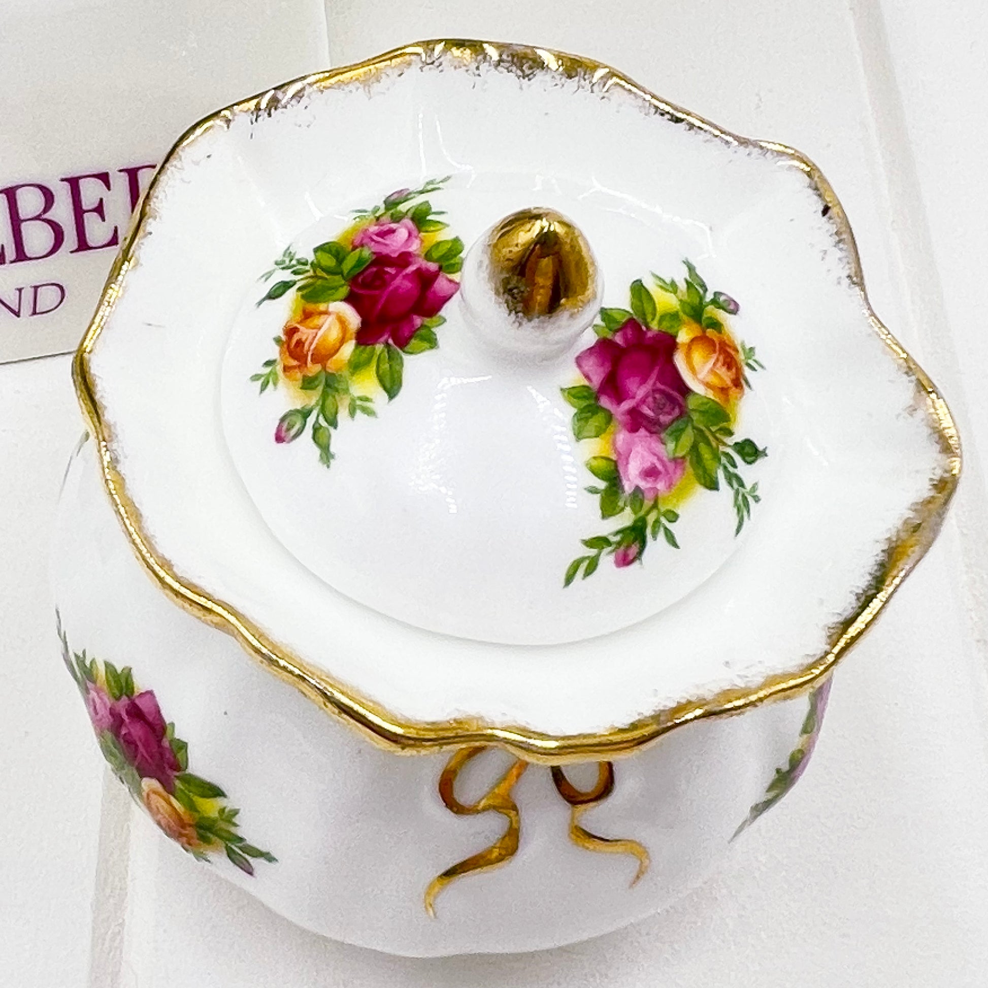 Royal Albert Vintage Old Country Roses Dorothy Pot