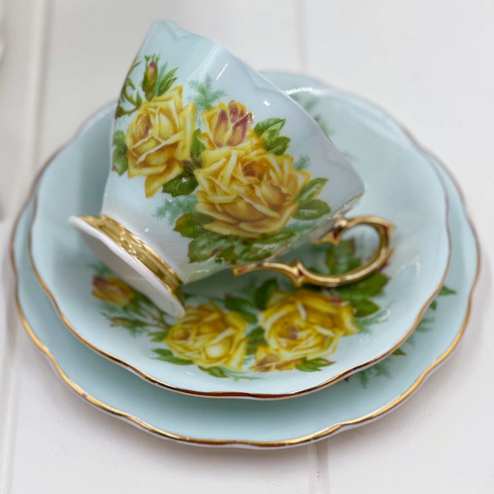 Royal Albert Tea Rose on Turquoise Colourway Trio