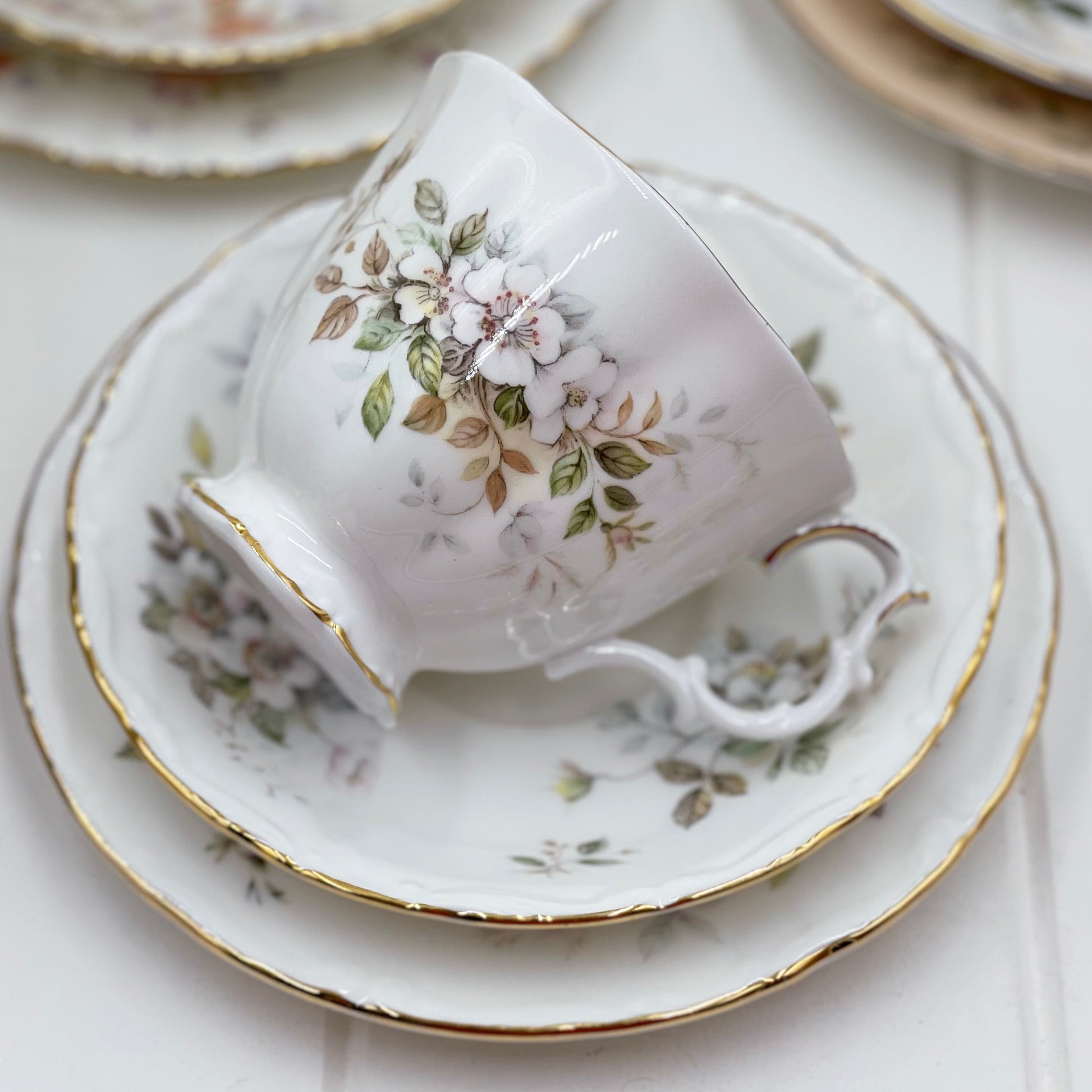 Royal Albert Vintage Haworth Trio