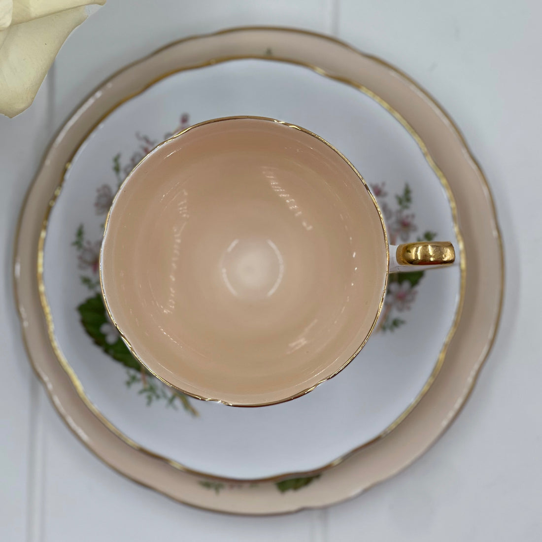 Royal Stafford Vintage London Pride Peach Colourway Trio