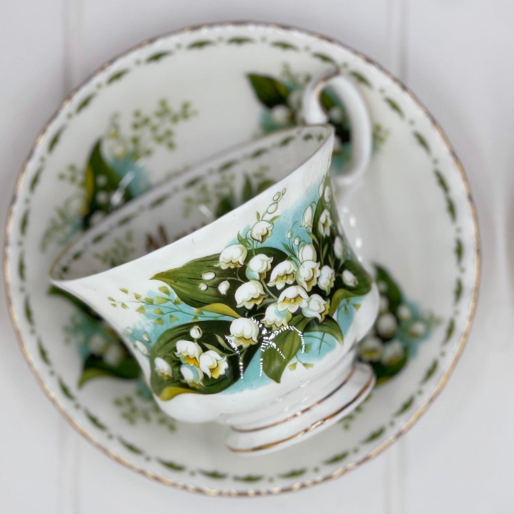 Royal Albert Vintage Flower of the Month May Lily of the Valley Duo