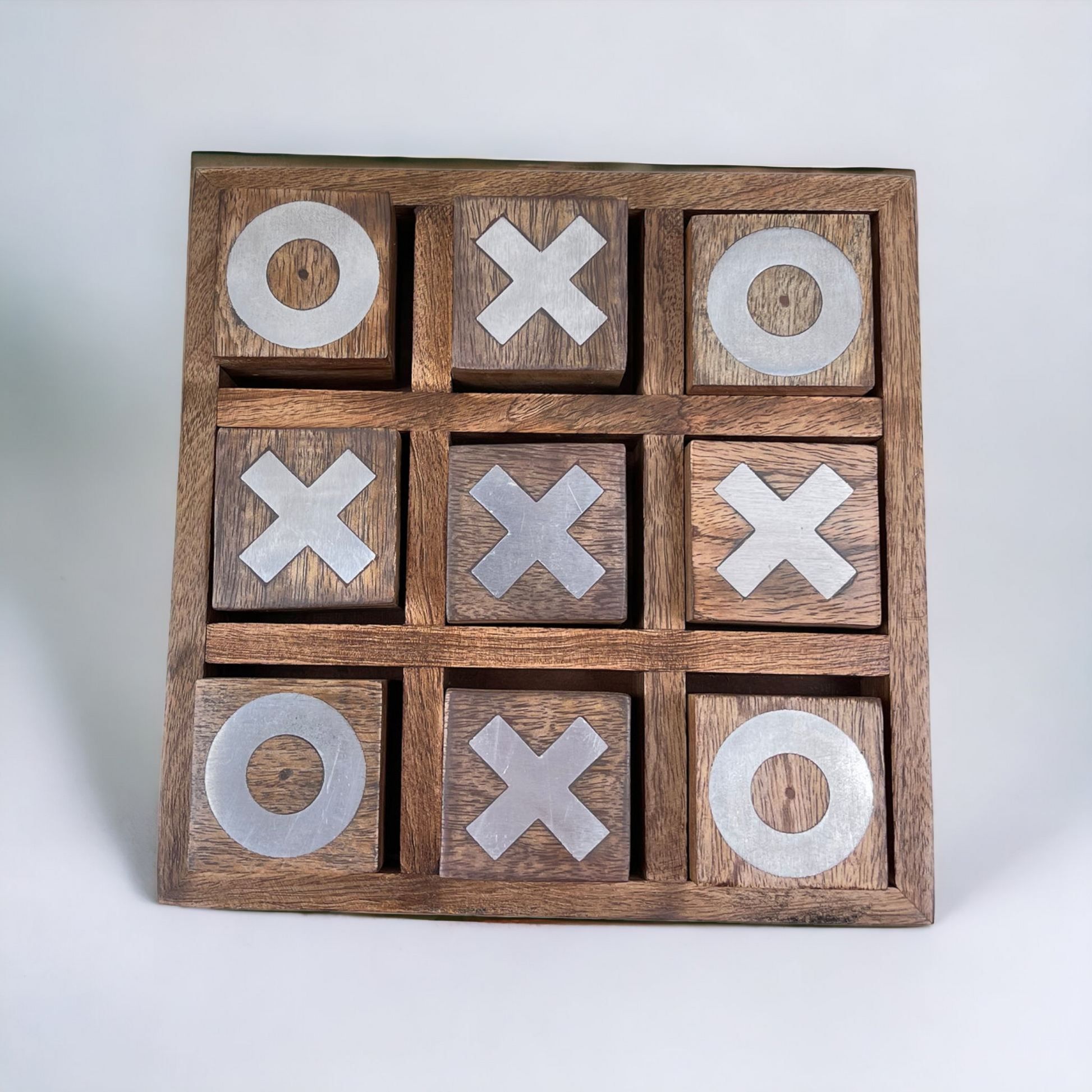 Vintage Charm Noughts and Crosses Set