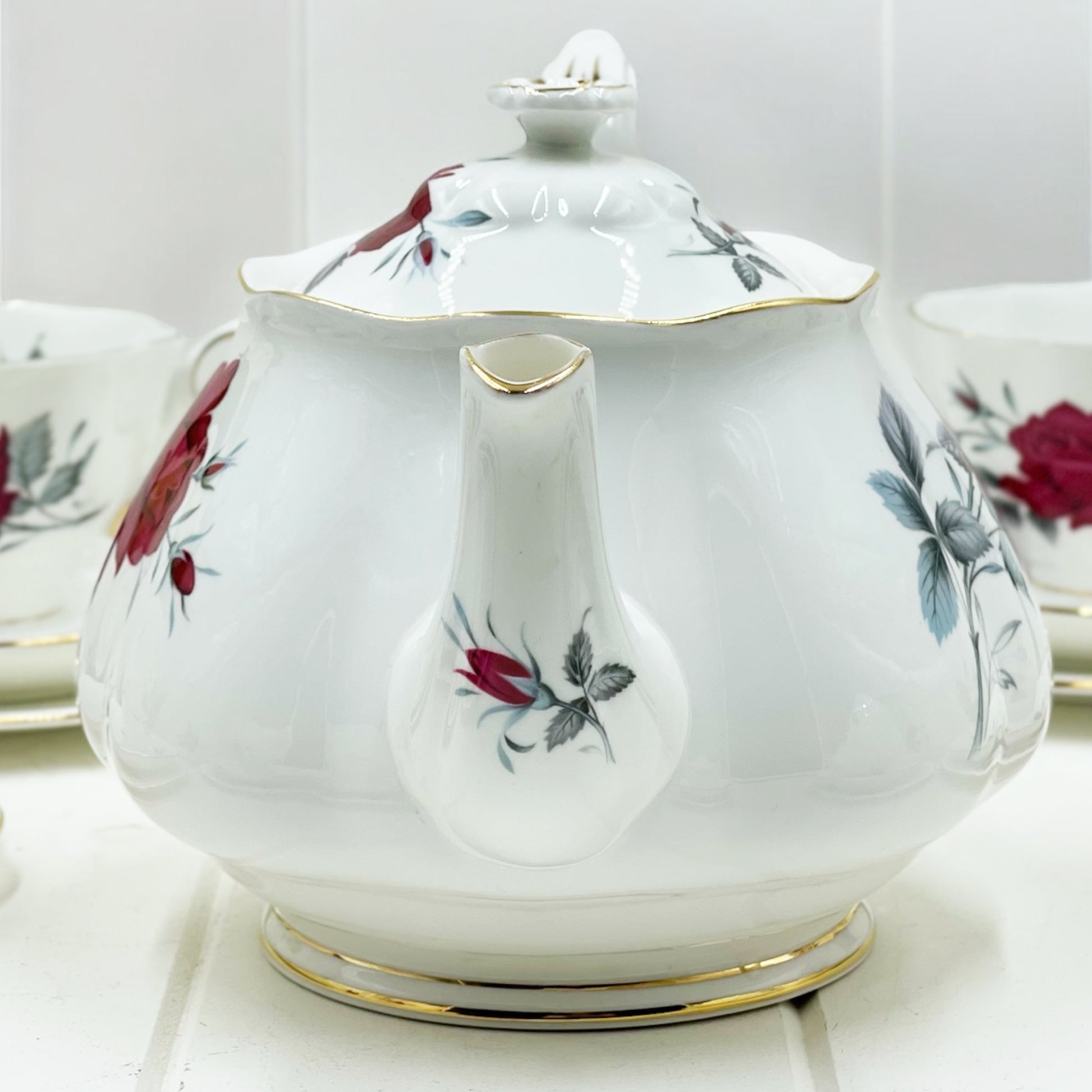 Royal Albert Sweet Romance Tea Set