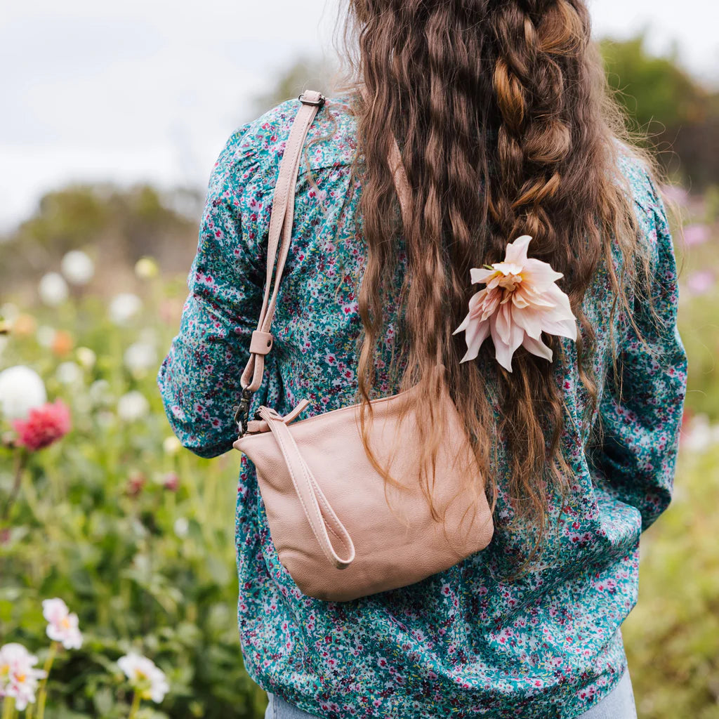 Dusky Robin Castle in the Sky Navy Bag