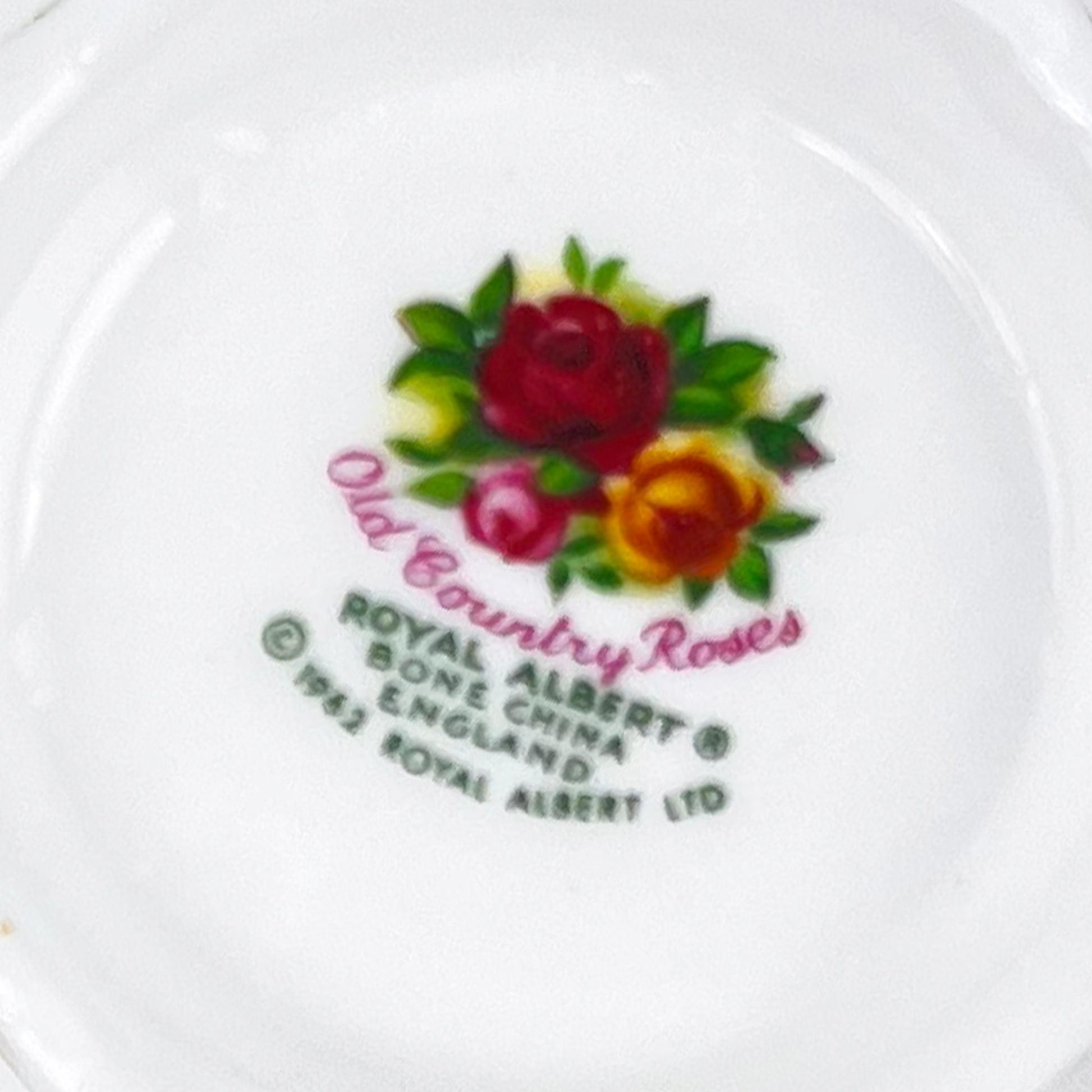 Royal Albert Vintage Old Country Roses Entree Plate