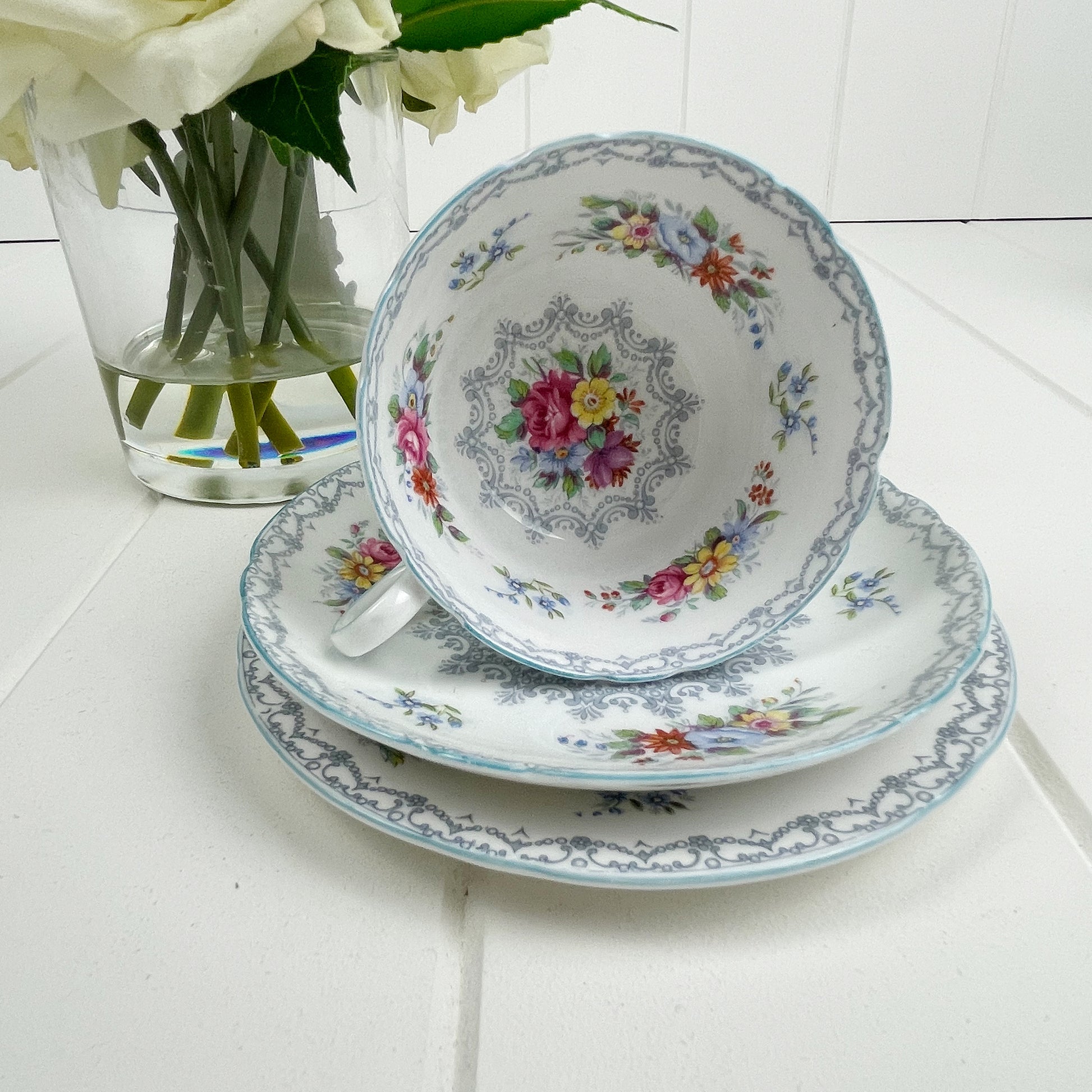 Shelley Vintage Crochet 13303 Trio