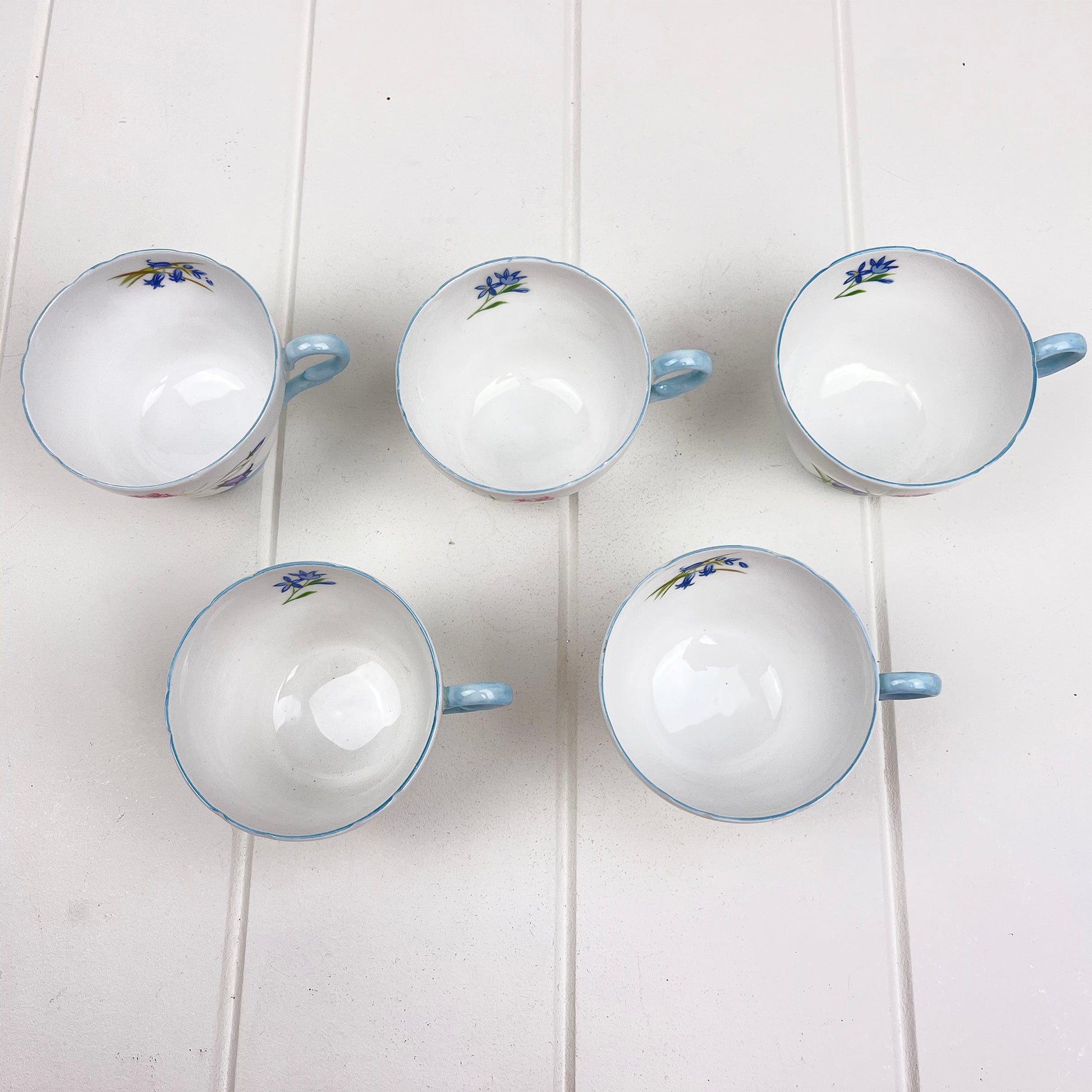 Shelley Vintage Wild Flowers 13668 Demitasse (Coffee) Cups x 3