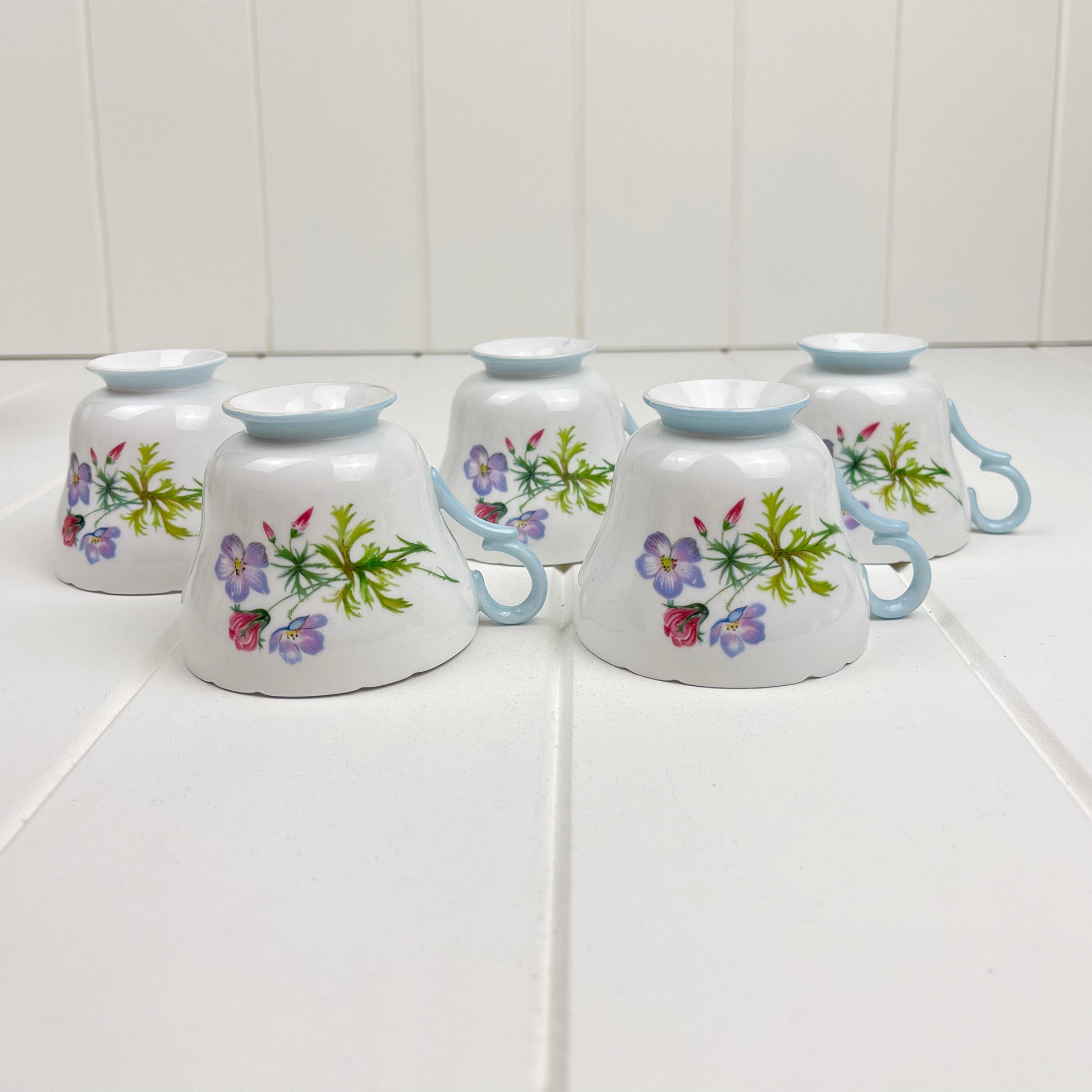 Shelley Vintage Wild Flowers 13668 Demitasse (Coffee) Cups x 3