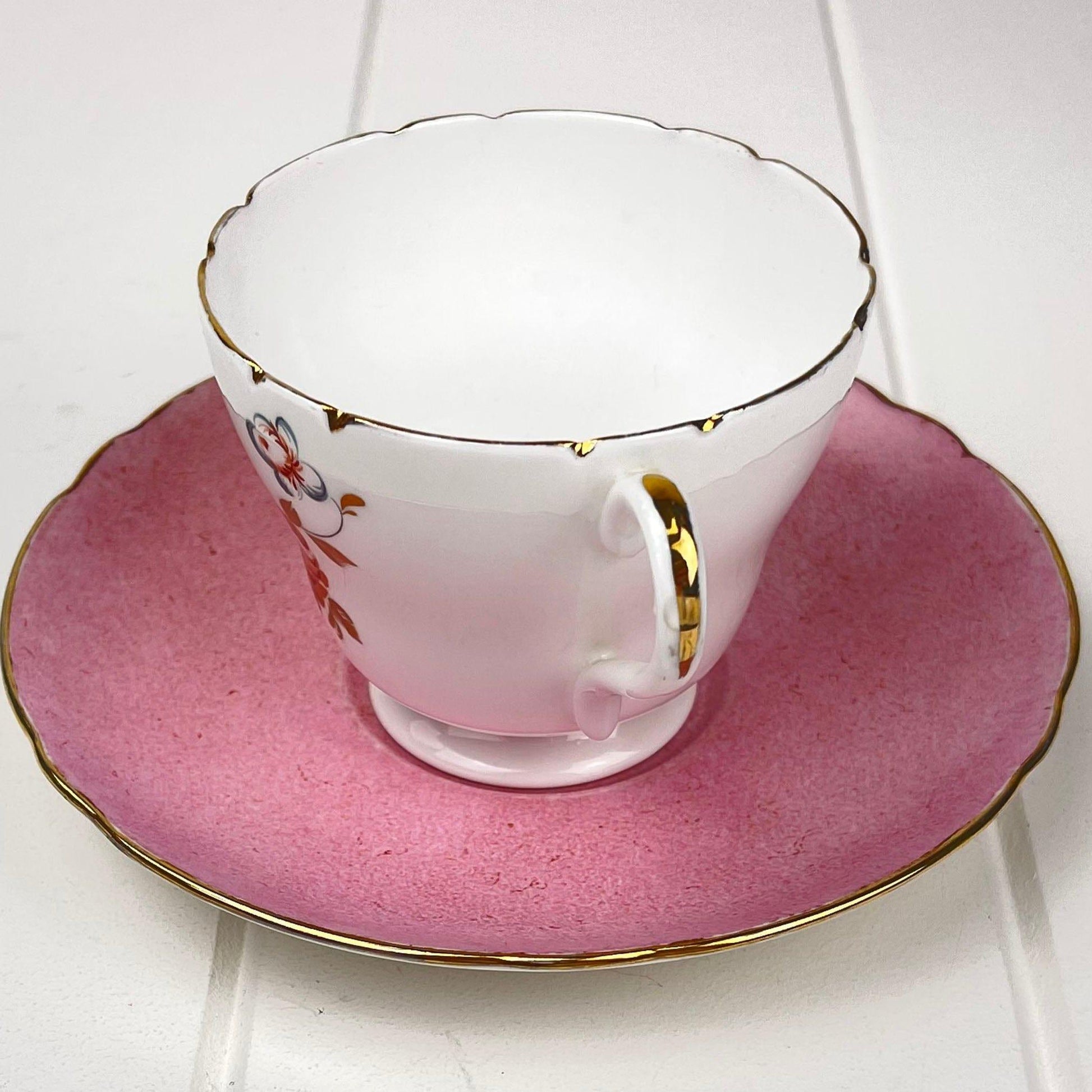 Shelley Bone China Shelley Un-named Teacup Duo