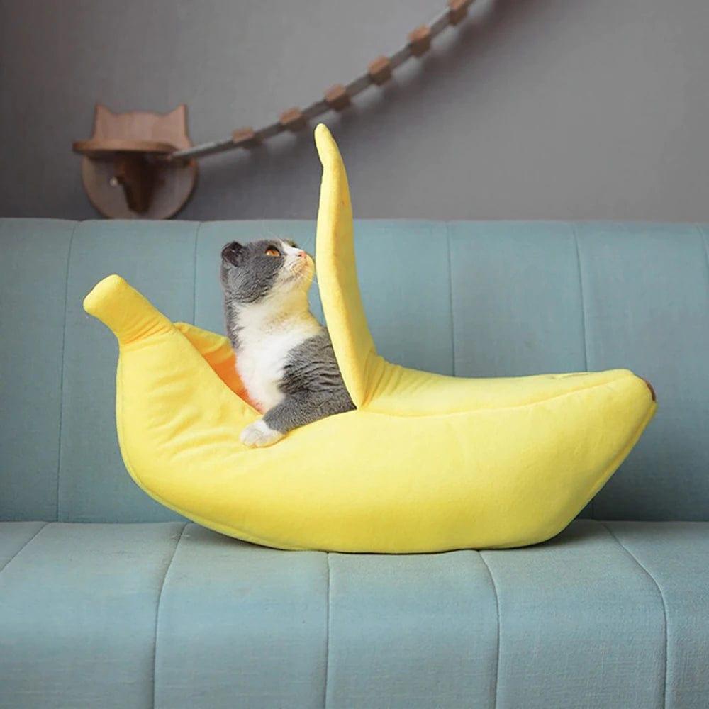 Pet shop banana bed