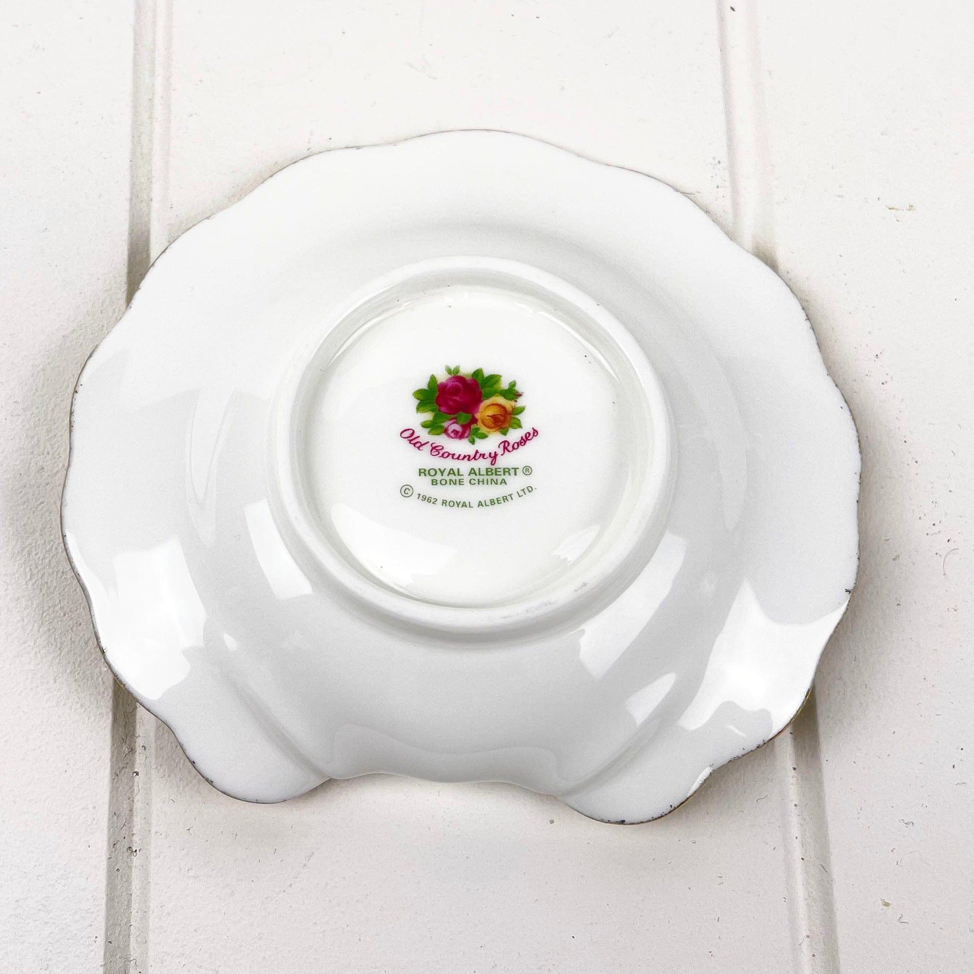 Royal Albert Old Country Roses Soap Dish.
