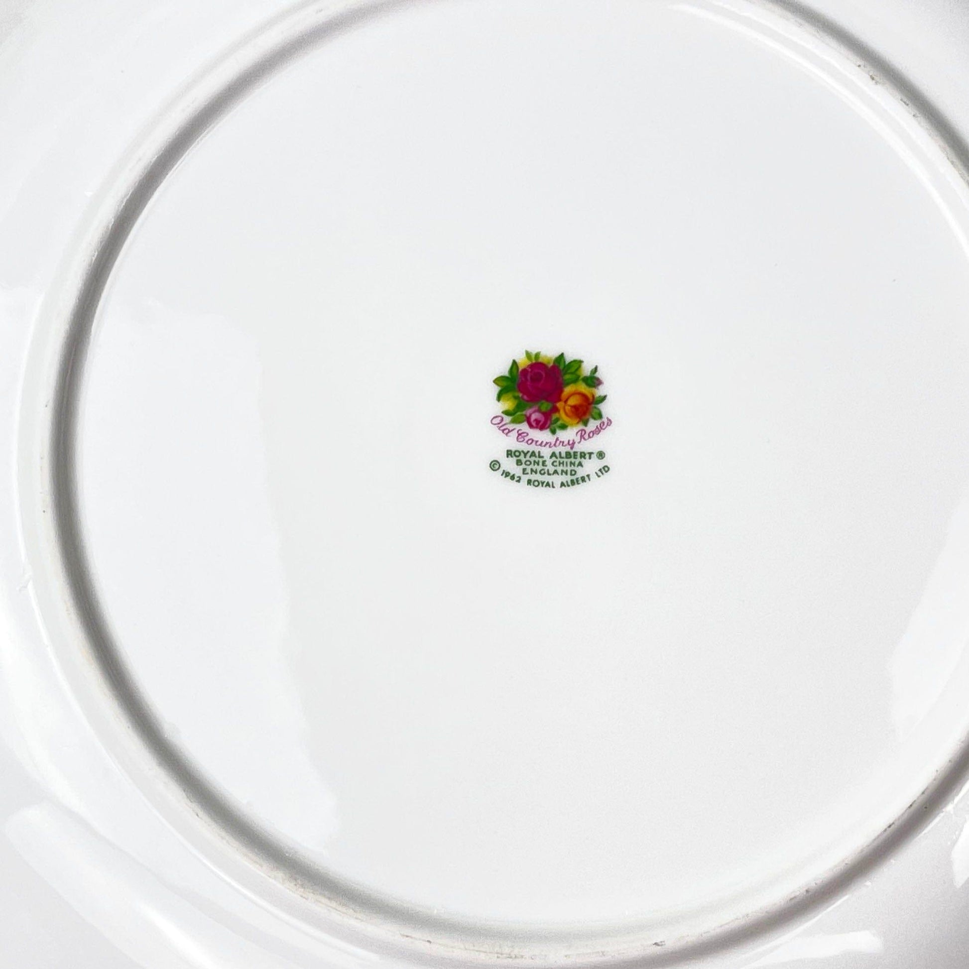 Royal Albert Old Country Roses Tabbed Cake Plate.