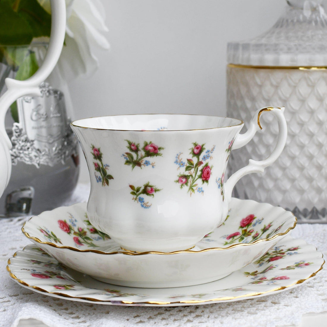 Royal Albert Winsome.