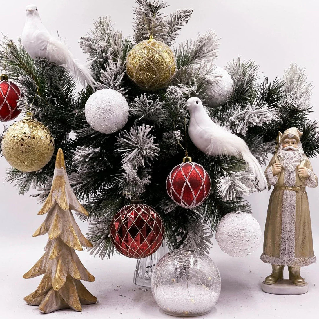 31cm Metalic Woodland Santa - Exquisite Homewares 