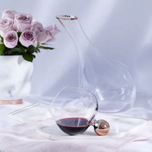 Load image into Gallery viewer, Aerating Wine Glasses
