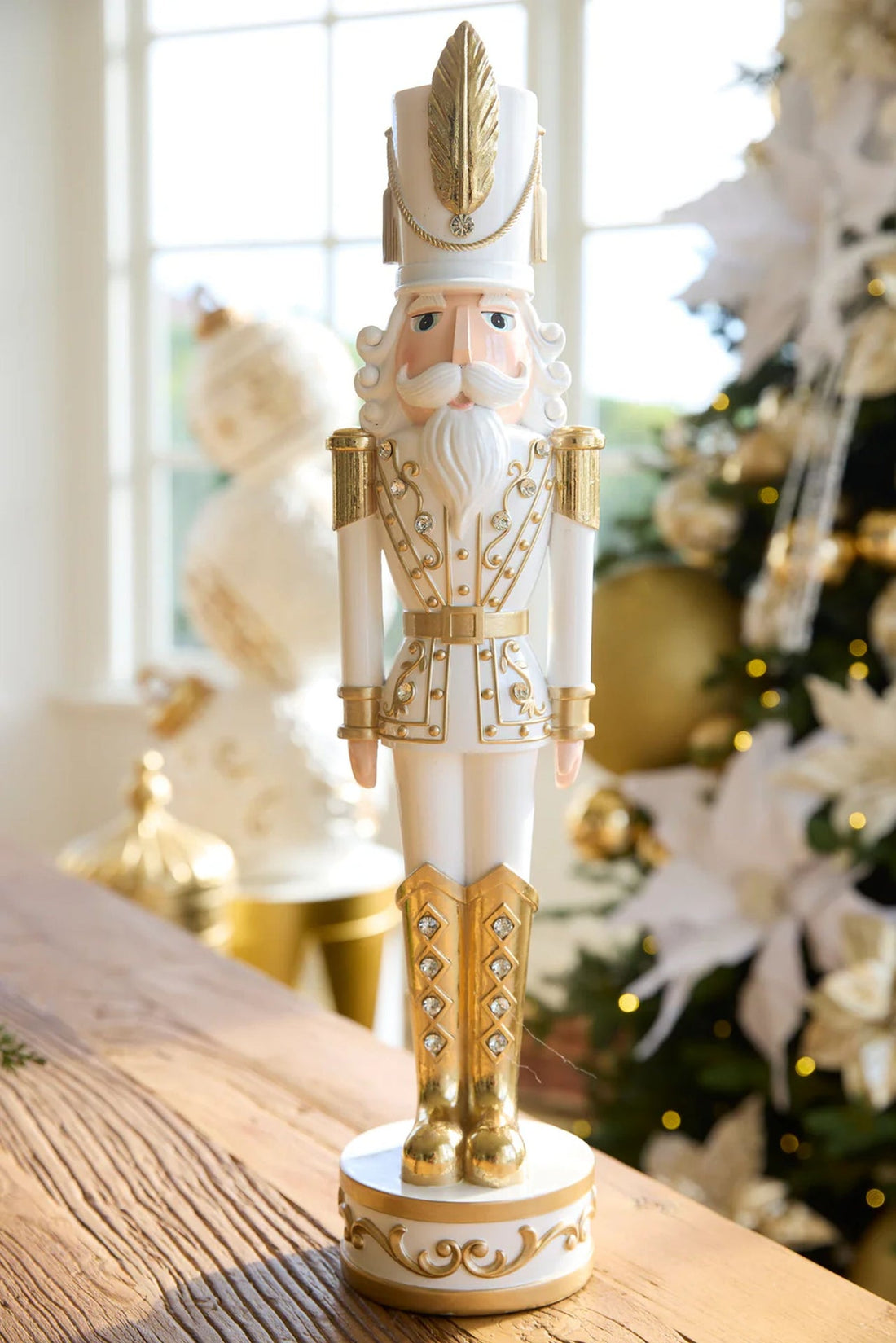 55cm White and Gold Jewel Nutcracker
