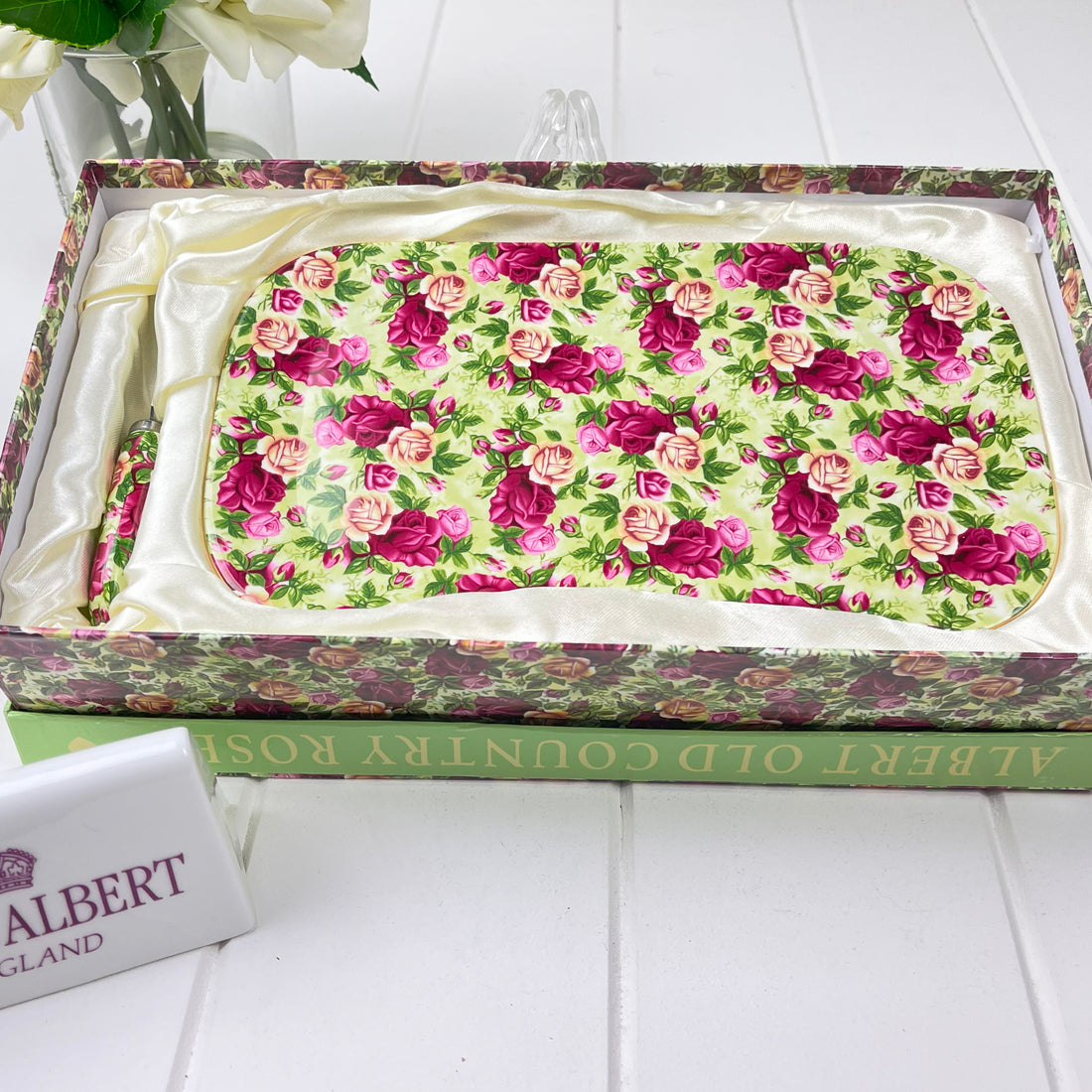 Royal Albert Old Country Roses Chintz Collection - Tray and Spreader