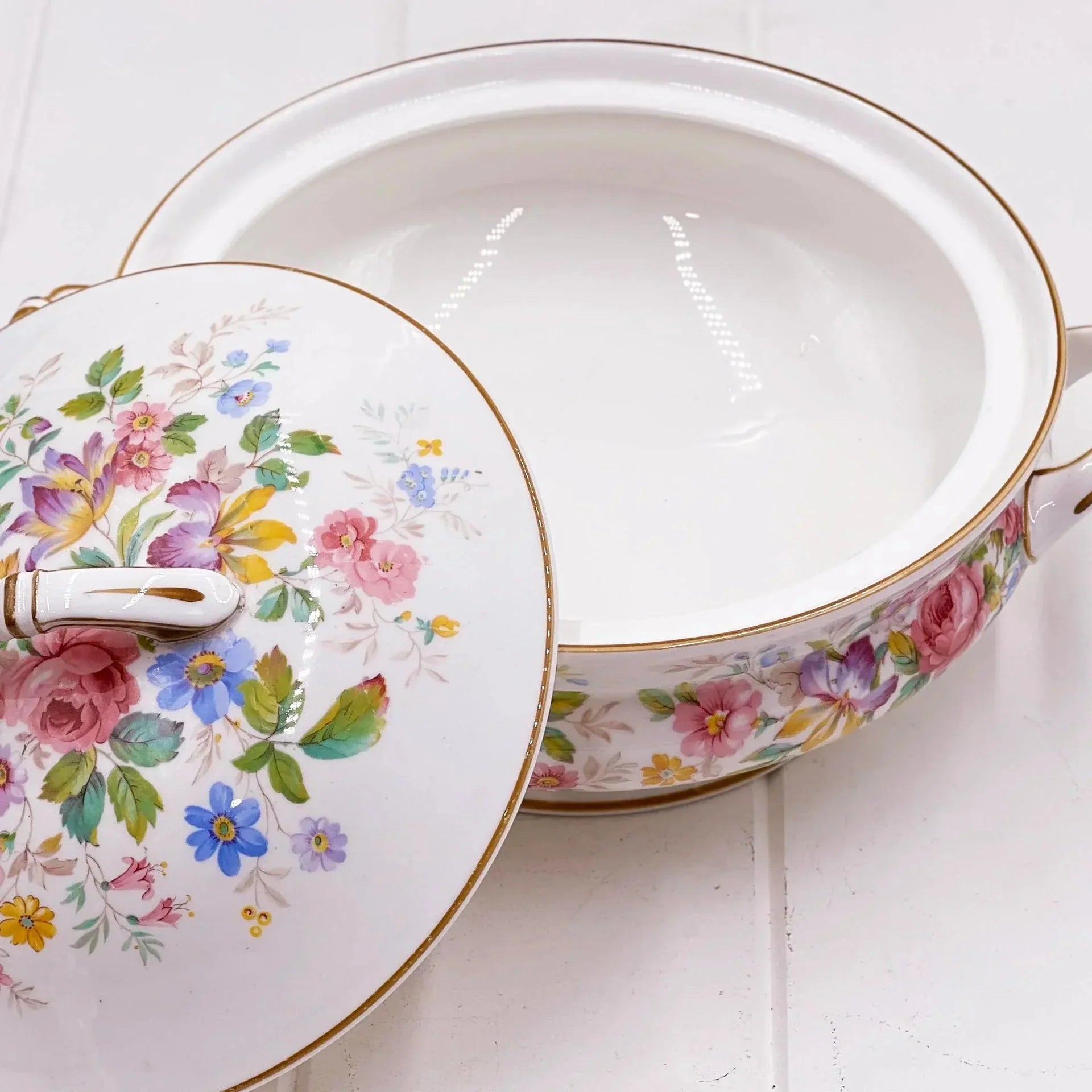 Paragon Queens Garden Vegetable Tureen
