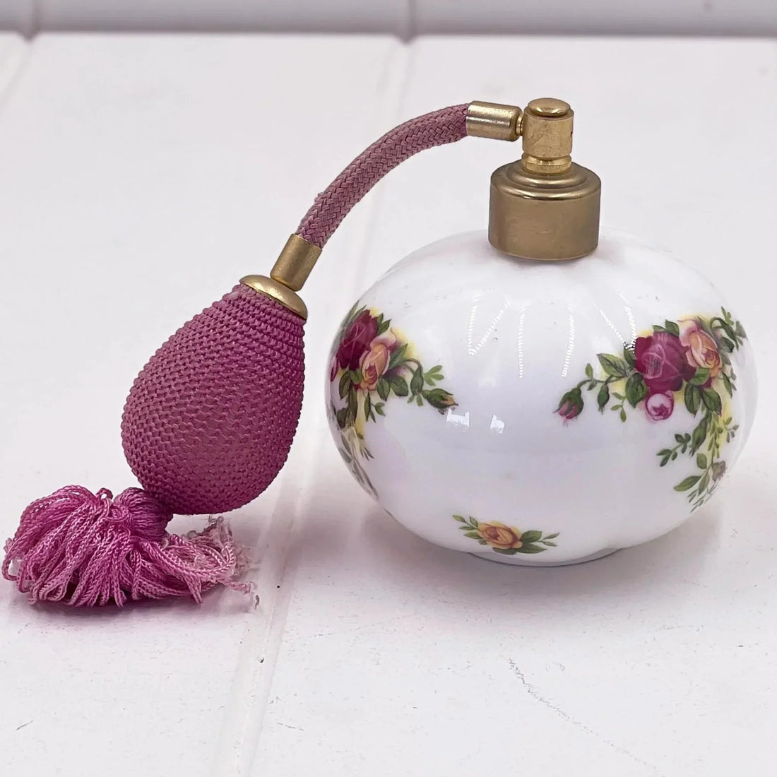 Royal Albert Vintage Old Country Roses Atomiser