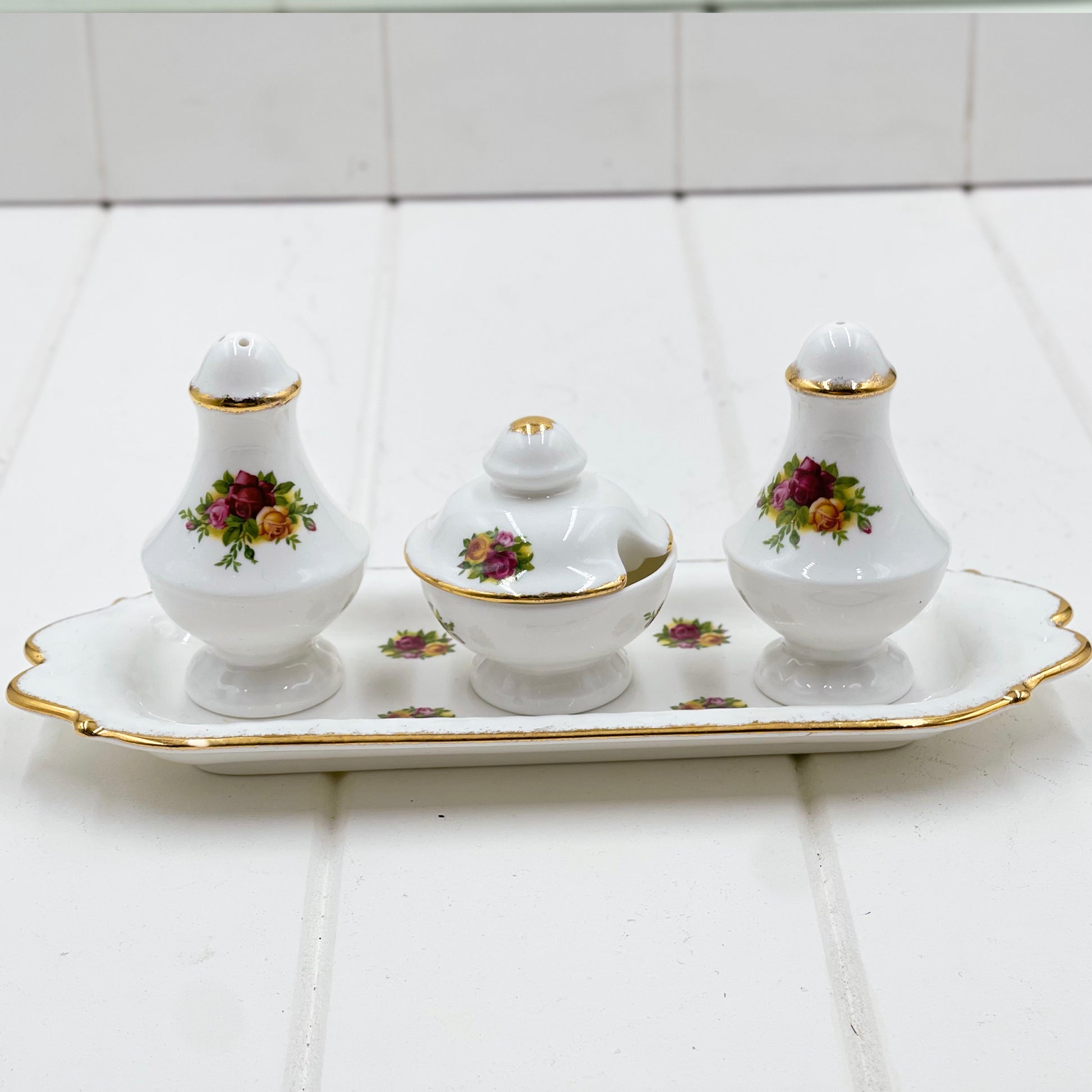 Royal Albert Old Country Roses Cruet Set with Tray