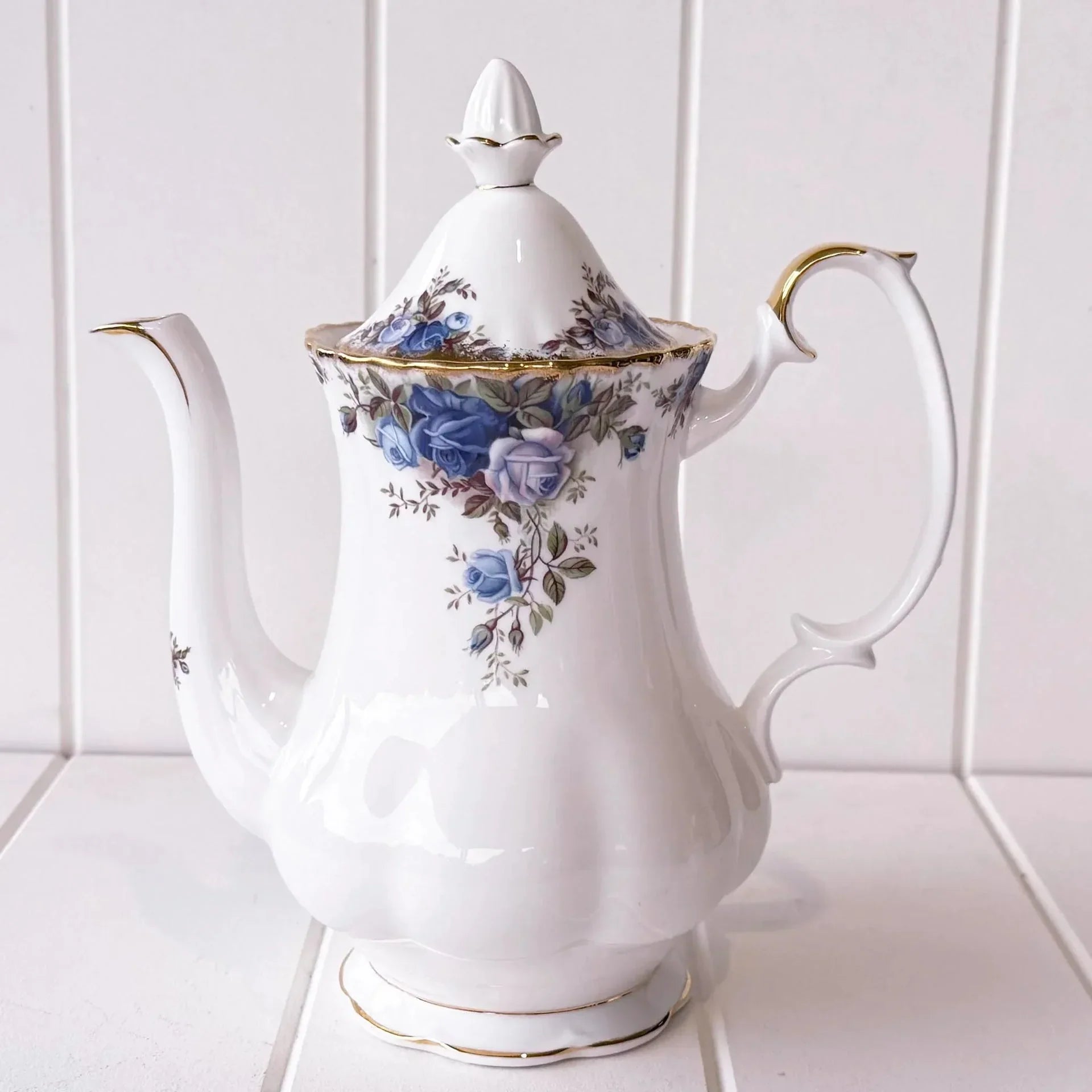 Royal Albert Vintage Moonlight Medium Coffee Pot