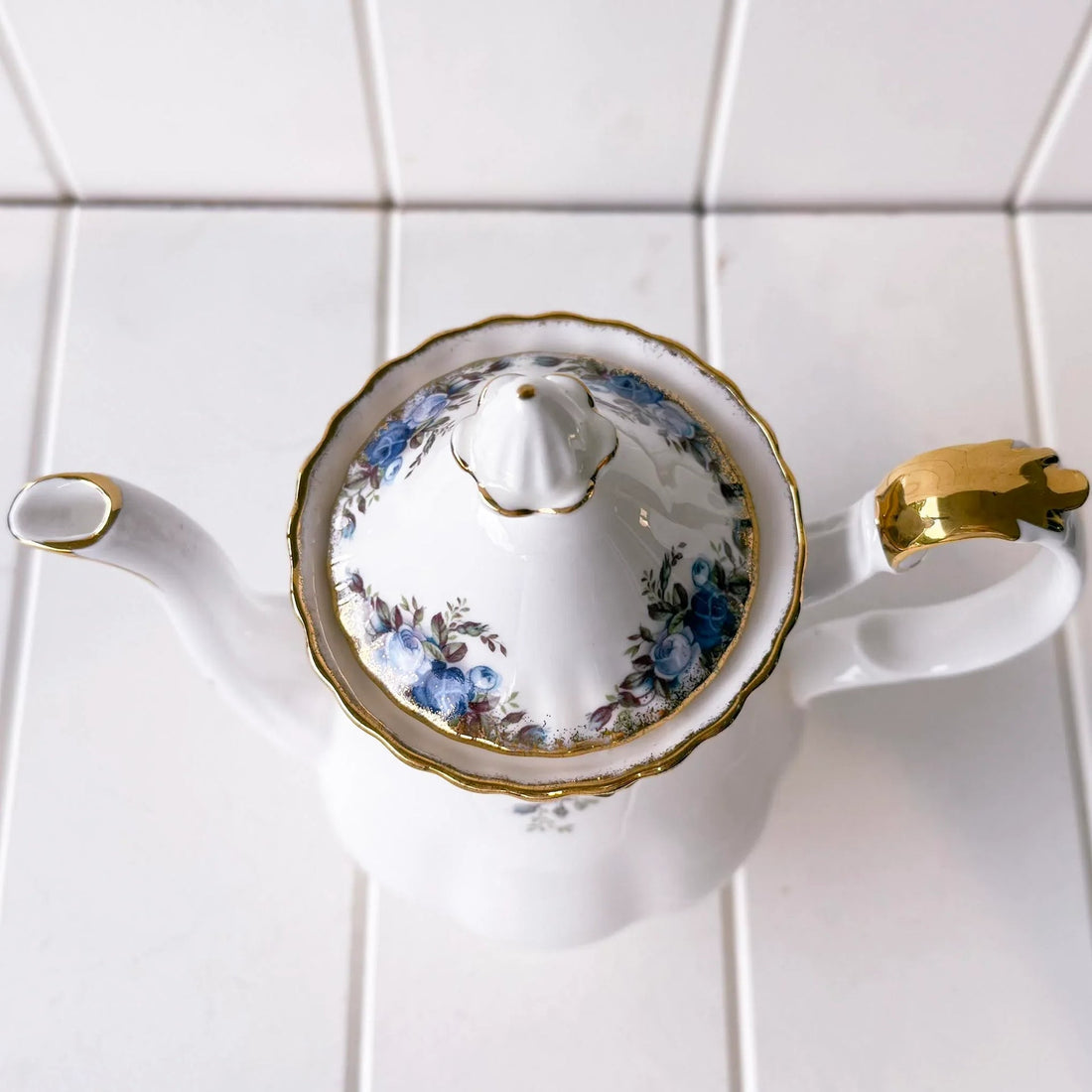 Royal Albert Vintage Moonlight Medium Coffee Pot