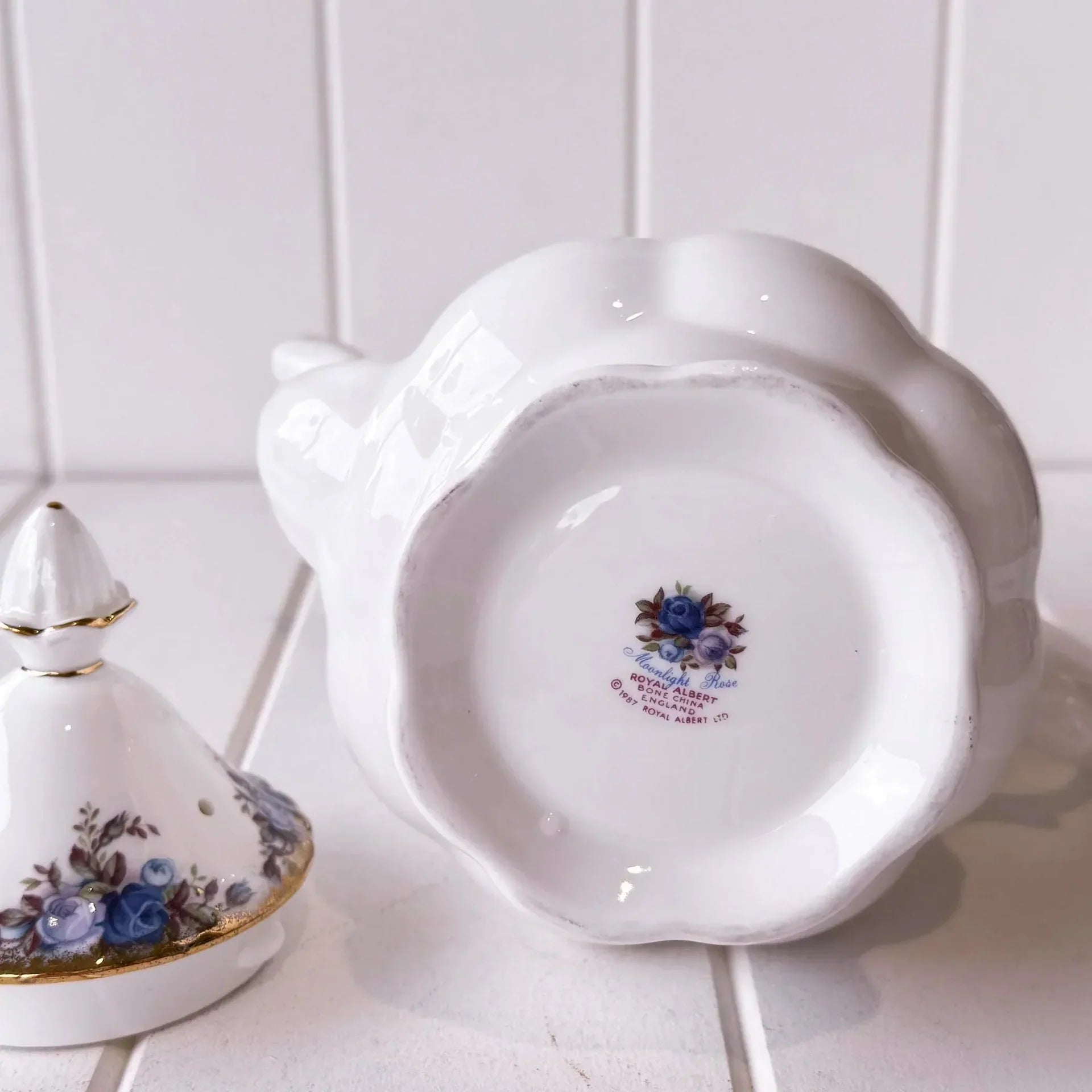 Royal Albert Vintage Moonlight Medium Coffee Pot