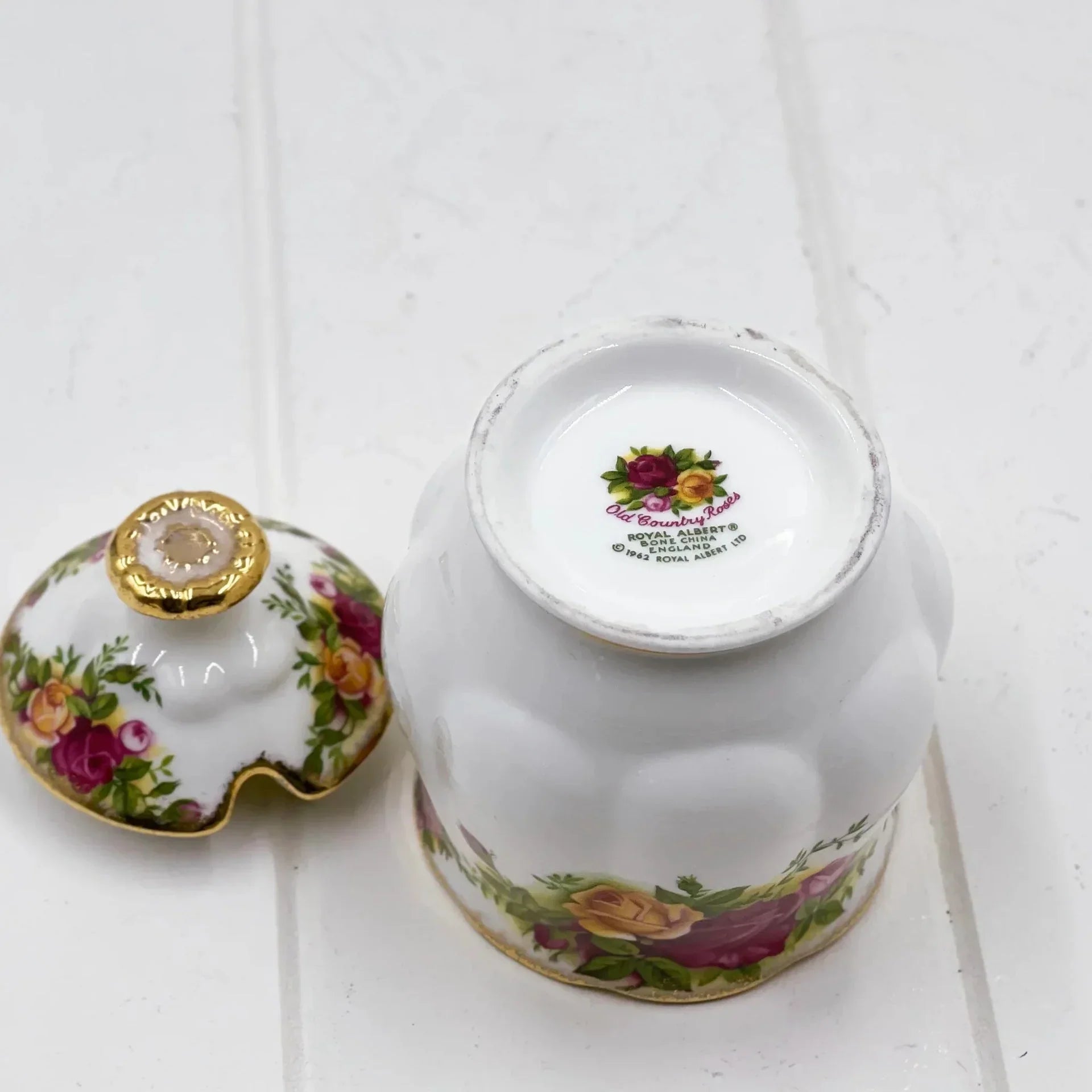 Royal Albert Vintage Old Country Roses Preserve/Jam/Sugar Pot and Spoon
