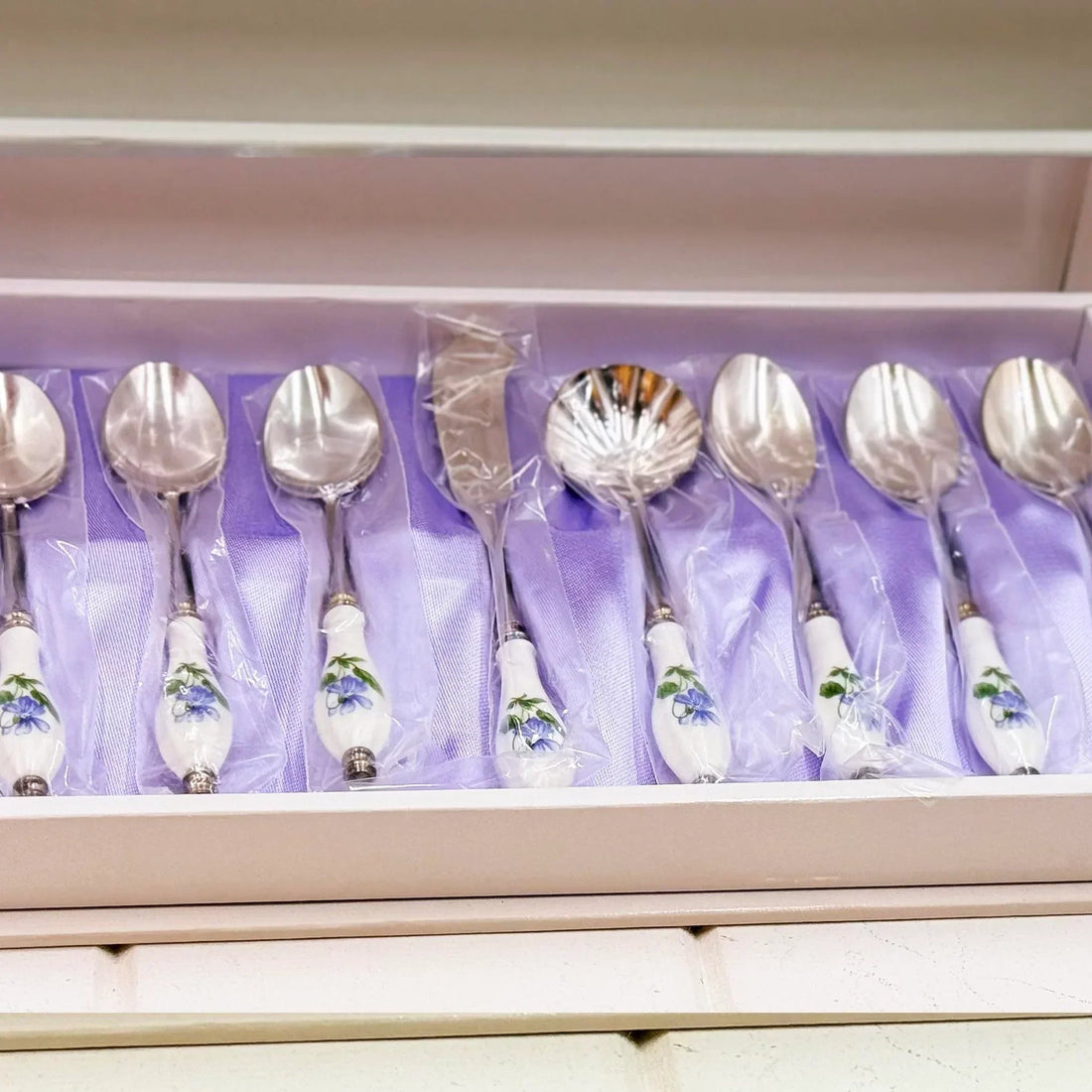 Elegant floral-handled spoons in gift box, vintage-inspired home decor set