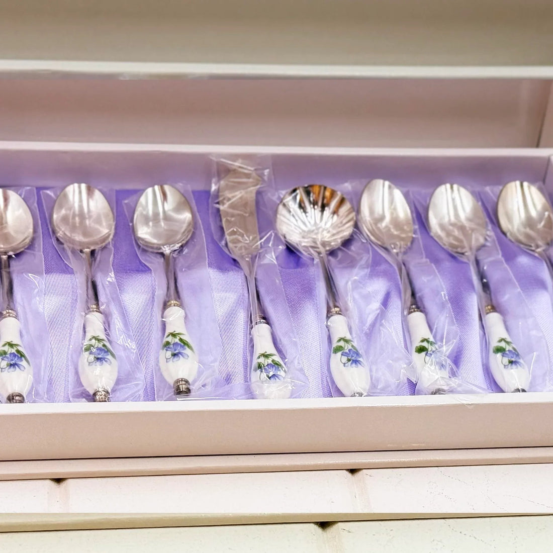 Vintage Japanese Purple Floral Serving Set (8 pieces)