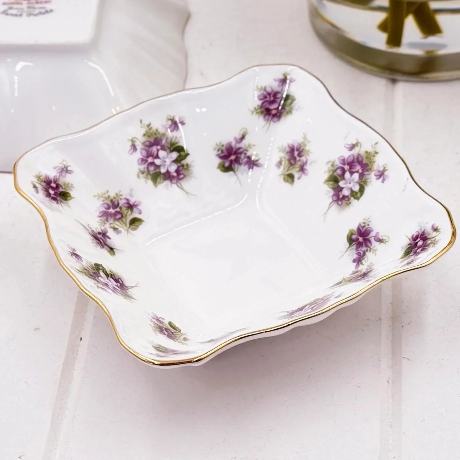Royal Albert Vintage Sweet Violet Bonbon Dish