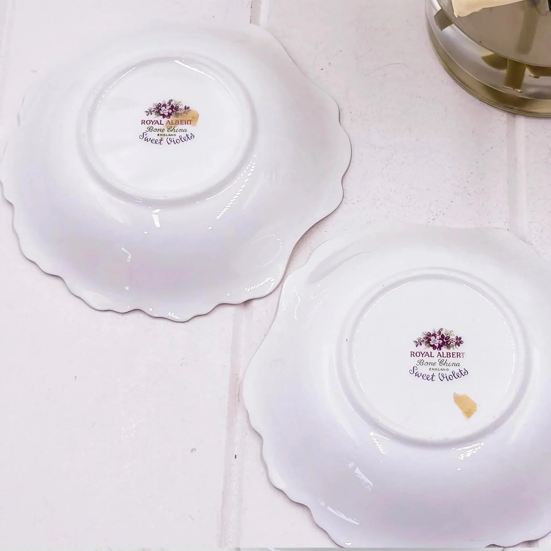 Royal Albert Vintage Sweet Violet Shell Dish