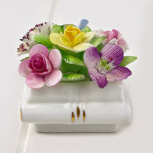 Load image into Gallery viewer, Royal Doulton Flower Posy
