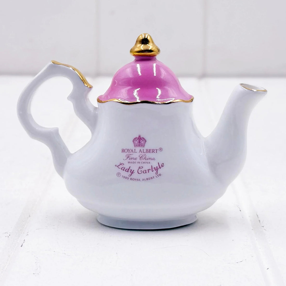 Royal Albert Lady Carlyle Teapot Clock