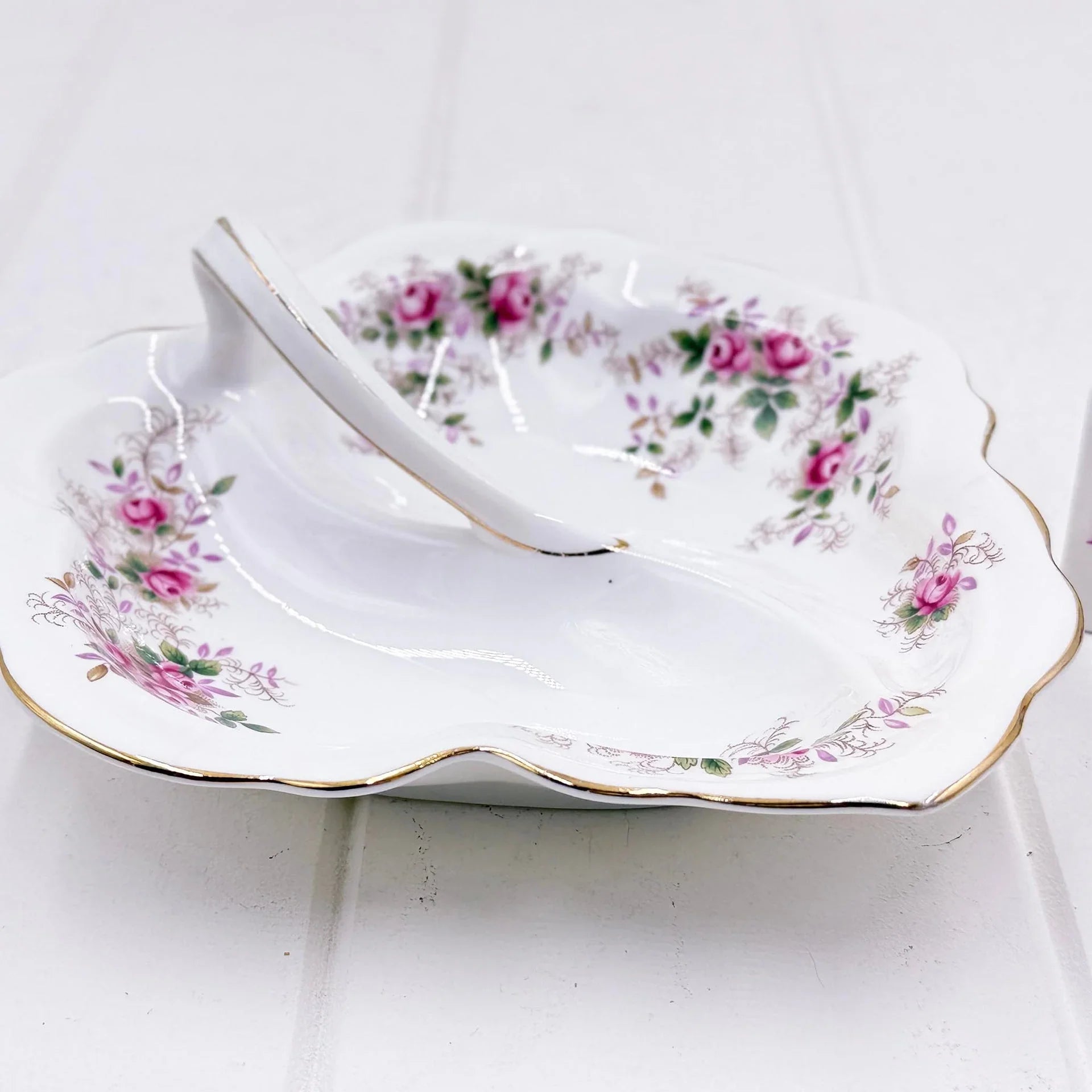 Royal Albert Lavender Rose Divided Dish