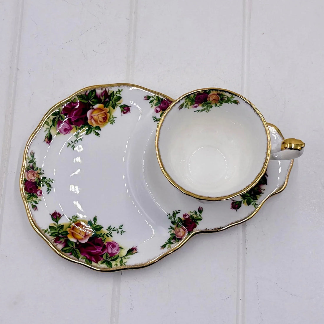 Royal Albert Old Country Roses Tennis Set