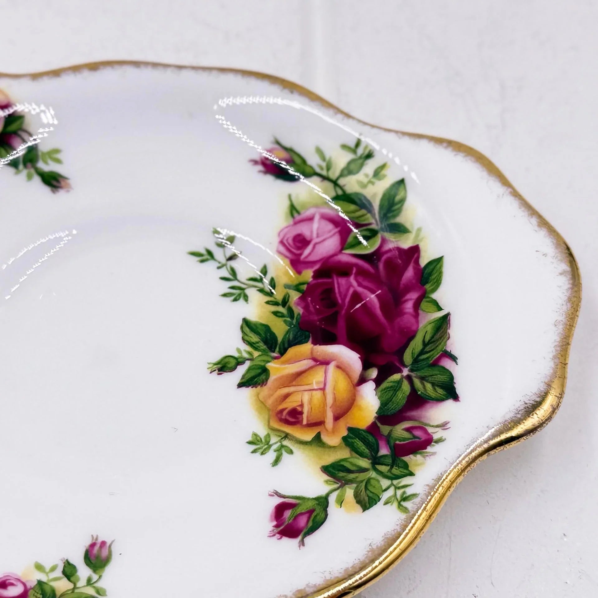 Royal Albert Old Country Roses Tennis Set