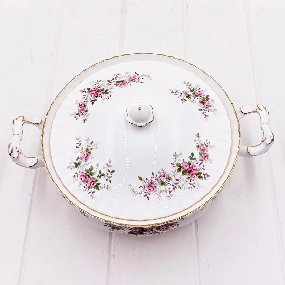 Royal Albert Lavender Rose Vegetable Tureen