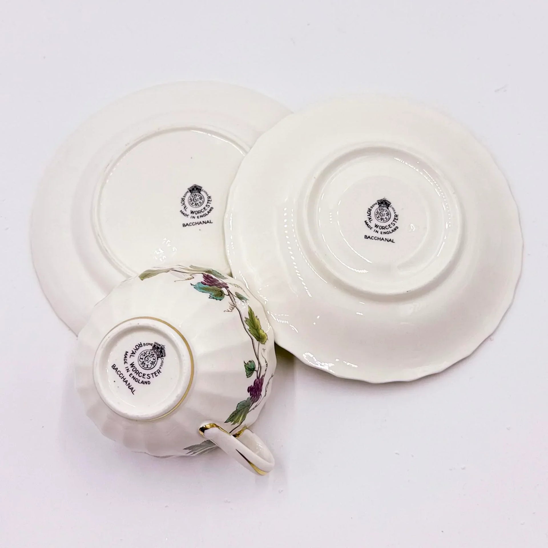 Royal Worcester Bacchanal teacup & saucers, vintage bone china with grapevine design, made in England