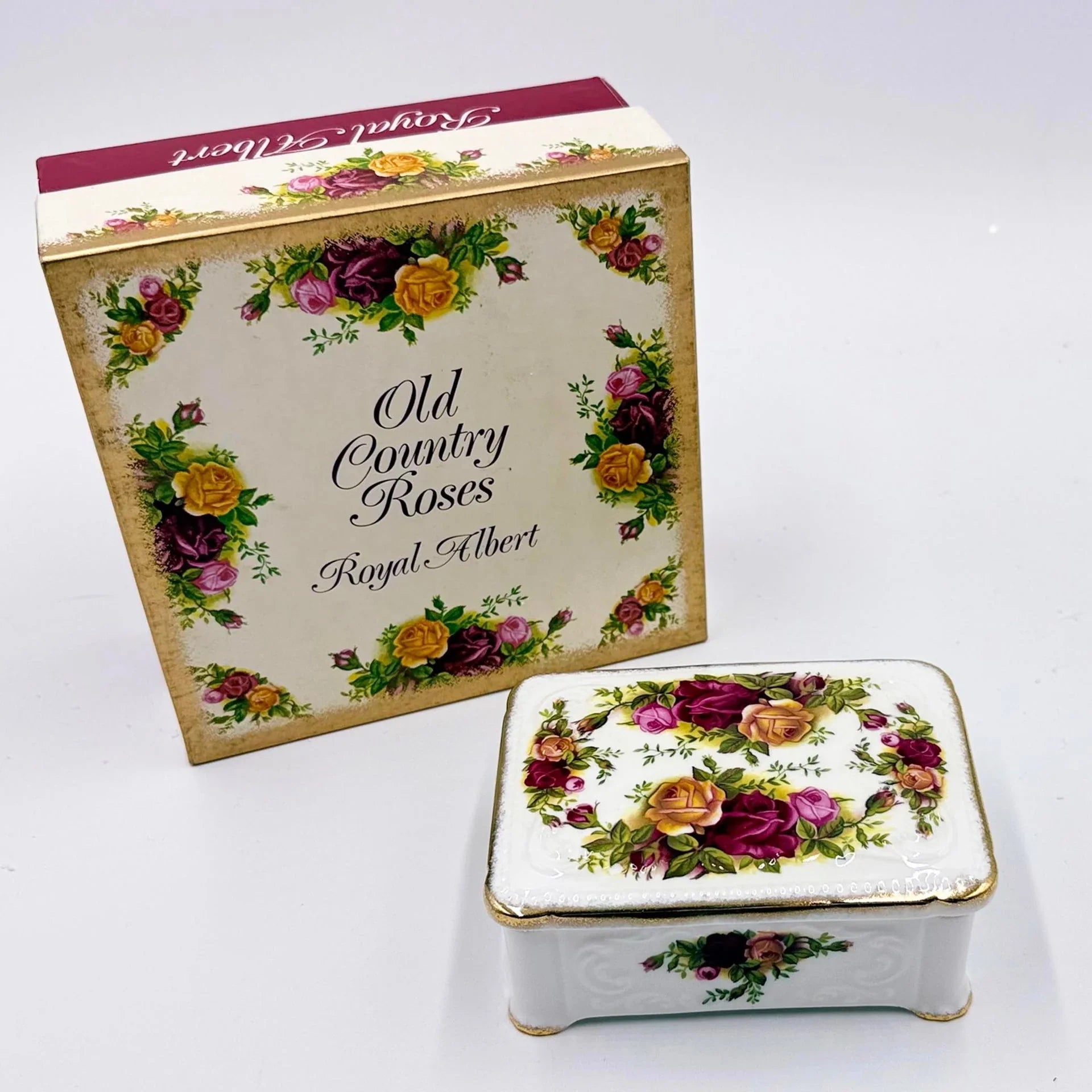 Royal Albert Old Country Roses Cigarette Box