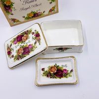 Royal Albert Old Country Roses porcelain trinket box with gold trim and floral design, vintage home decor
