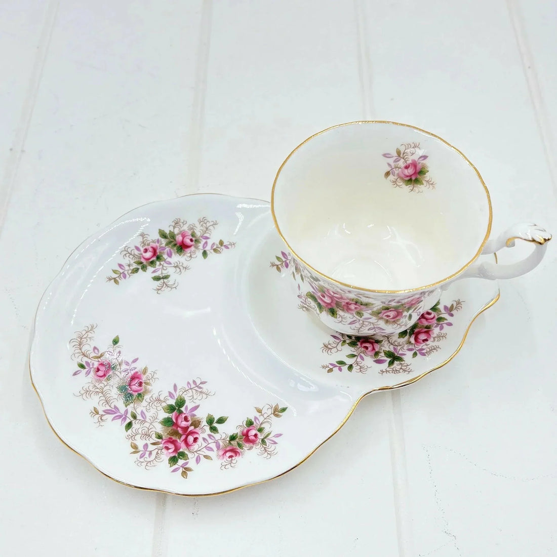 Royal Albert Lavender Rose Tennis Set - Exquisite Homewares 