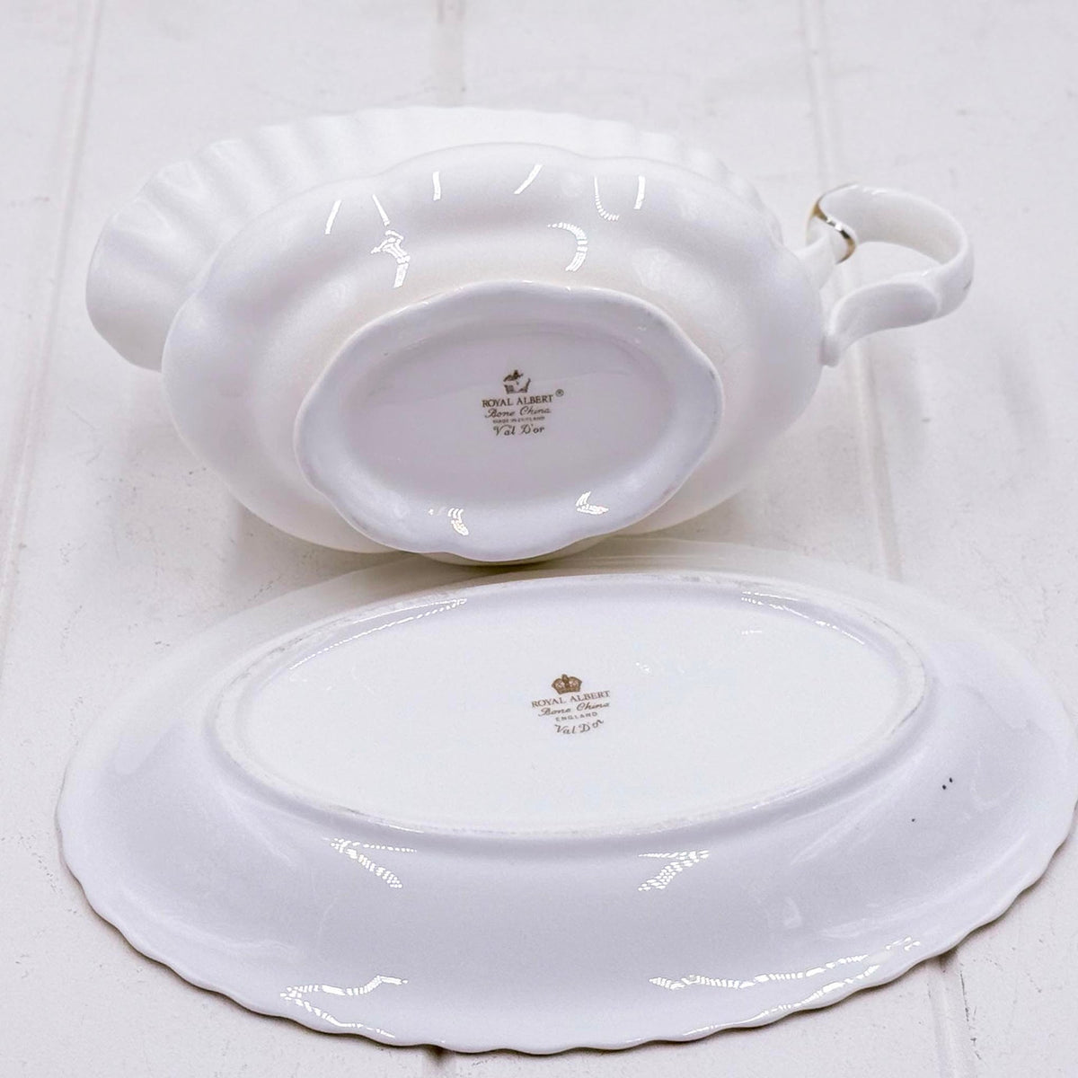 Royal Albert Val D’Or Gravy Boat & Stand — Second Quality, Vintage Bone China, Made in England