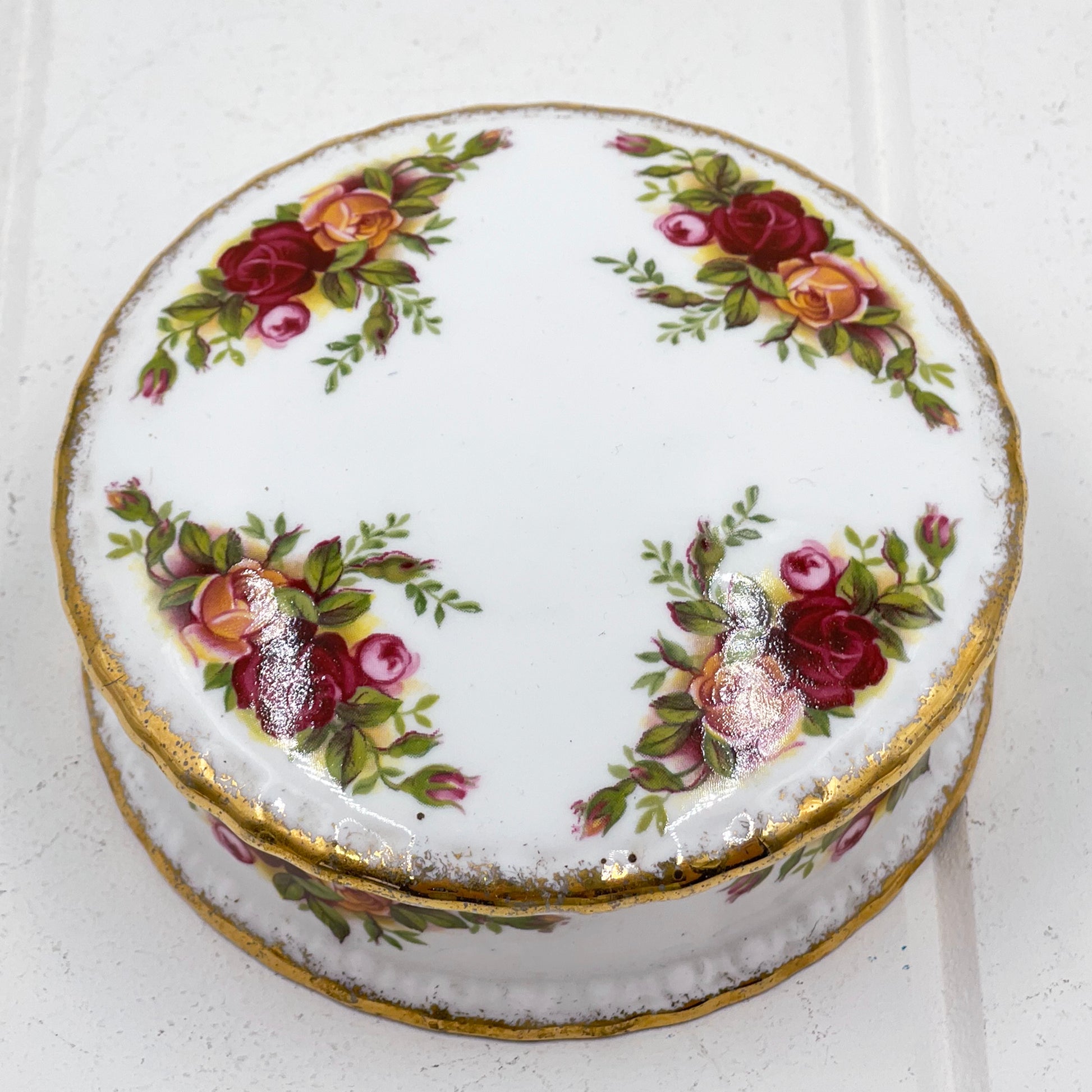 Royal Albert Old Country Roses Round Trinket Box with Lid