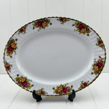 Load image into Gallery viewer, Royal Albert Old Country Roses Platter
