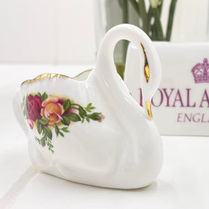 Royal Albert Vintage Old Country Roses Swan