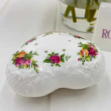 Load image into Gallery viewer, Royal Albert Vintage Old Country Roses Heart Pomander
