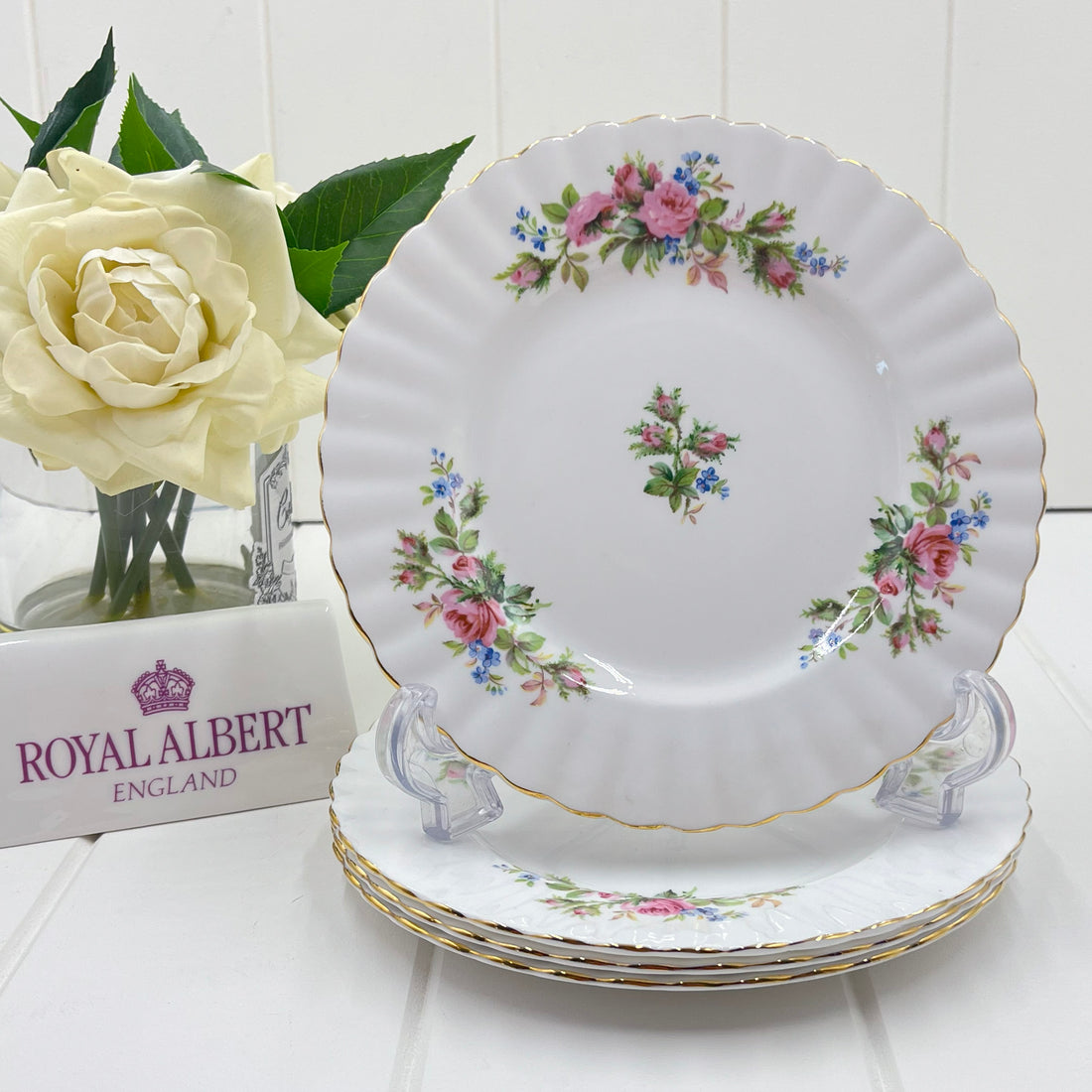 Royal Albert Vintage Moss Rose Salad Plate